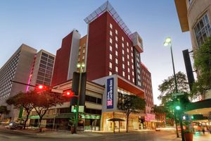 Alojamiento - Hilton Garden Inn San Antonio Downtown Riverwalk