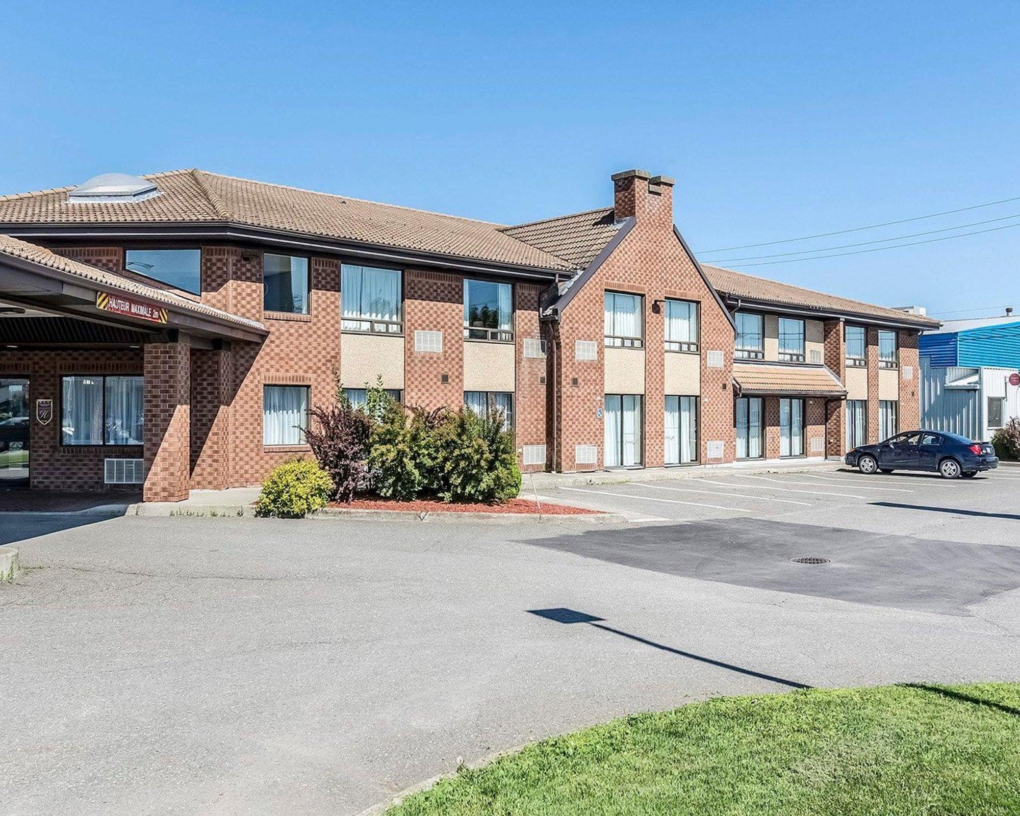 Vista Exterior Comfort Inn Riviere-du-Loup