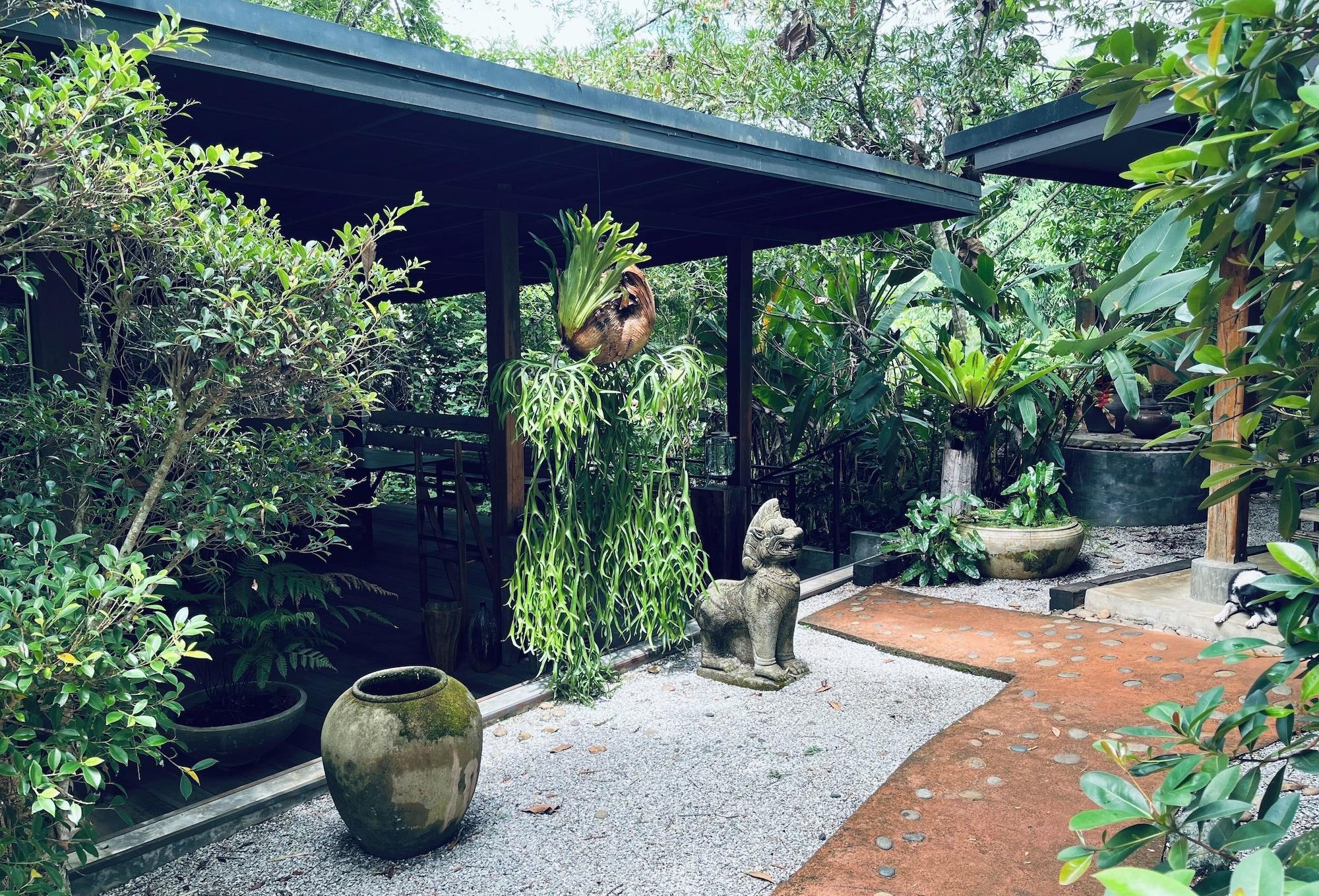 Vista Lobby Bambuh Boutique Homestay