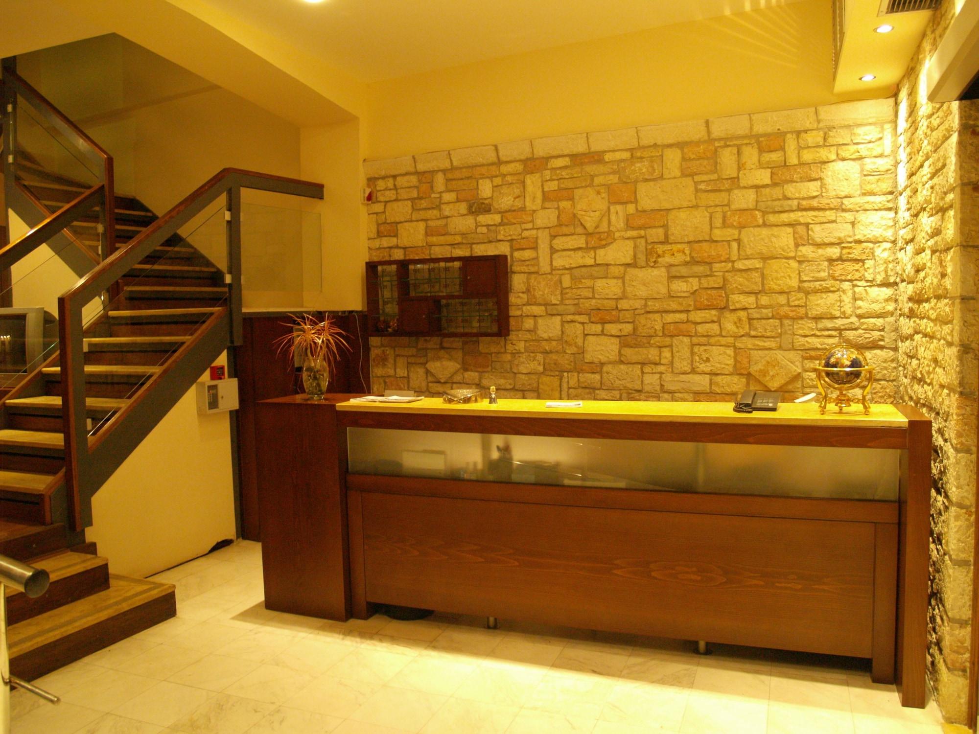 Vista Lobby Akroyali Hotel & Villas