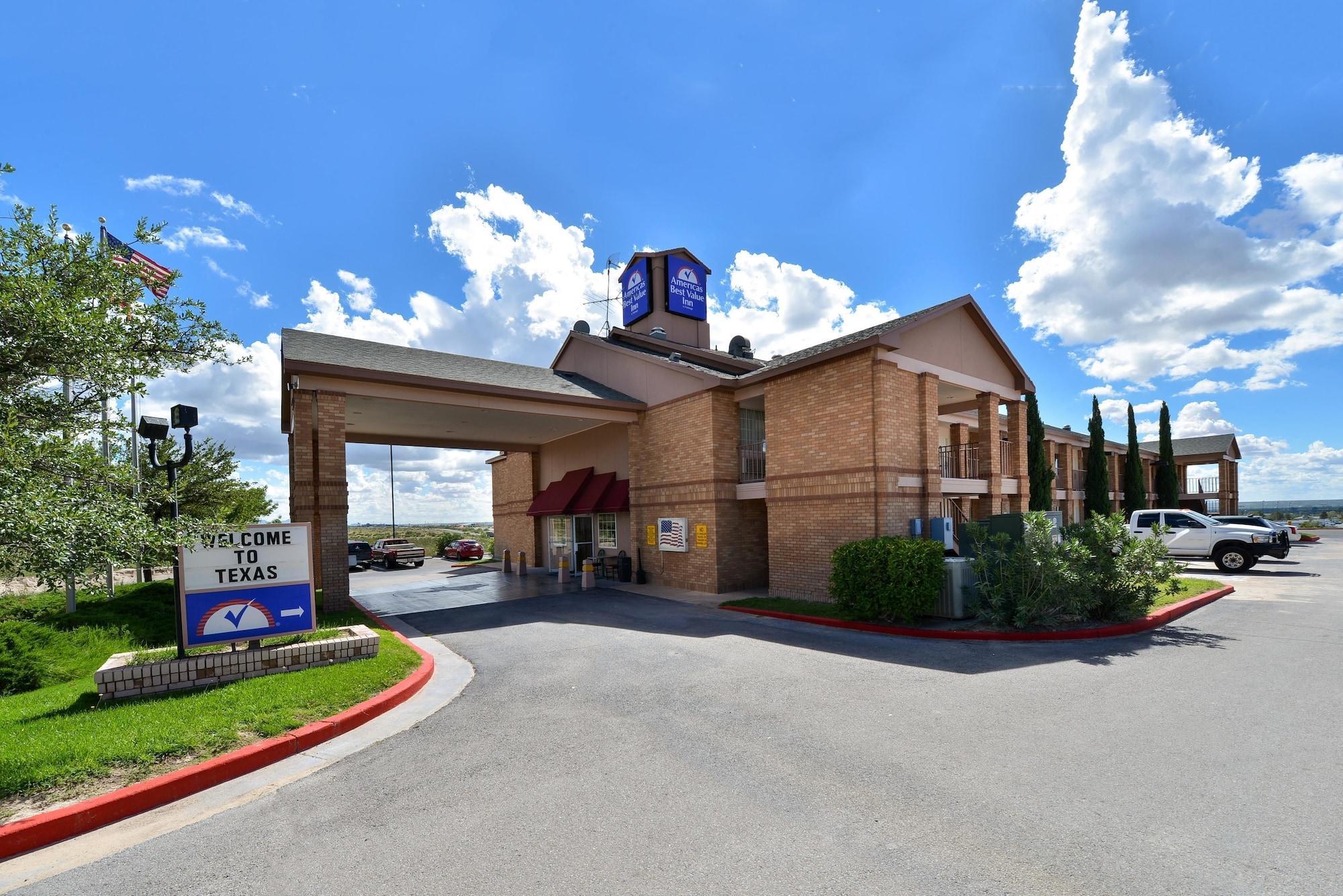 Vista Exterior Anthony Inn