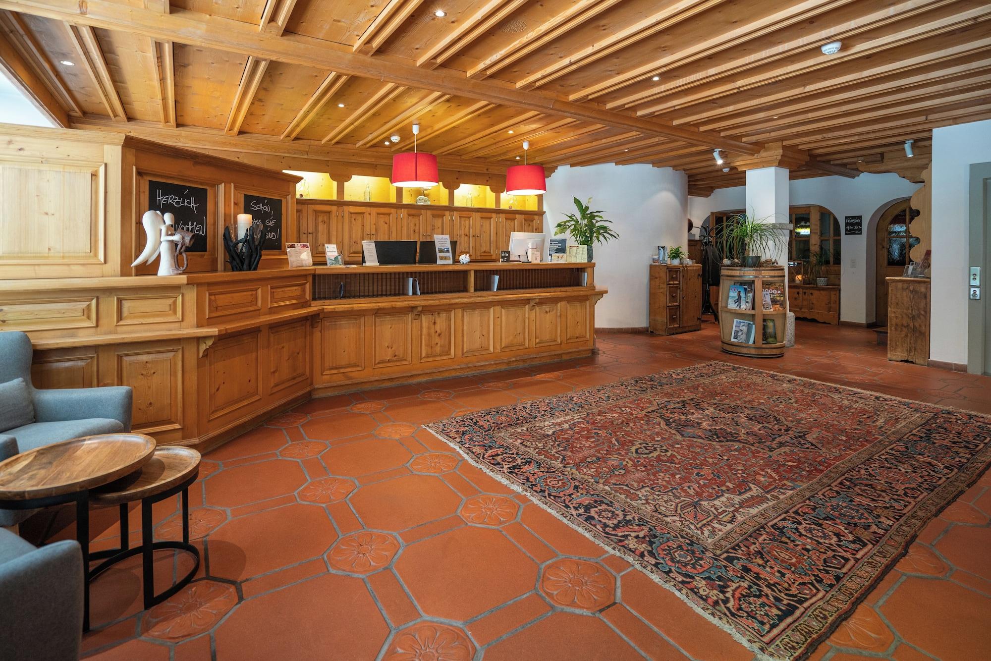 Vista Lobby Hotel des Alpes