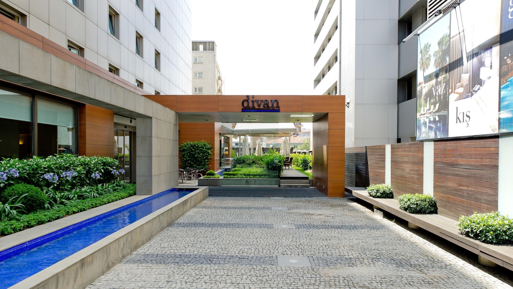 Vista Exterior Divan Istanbul City
