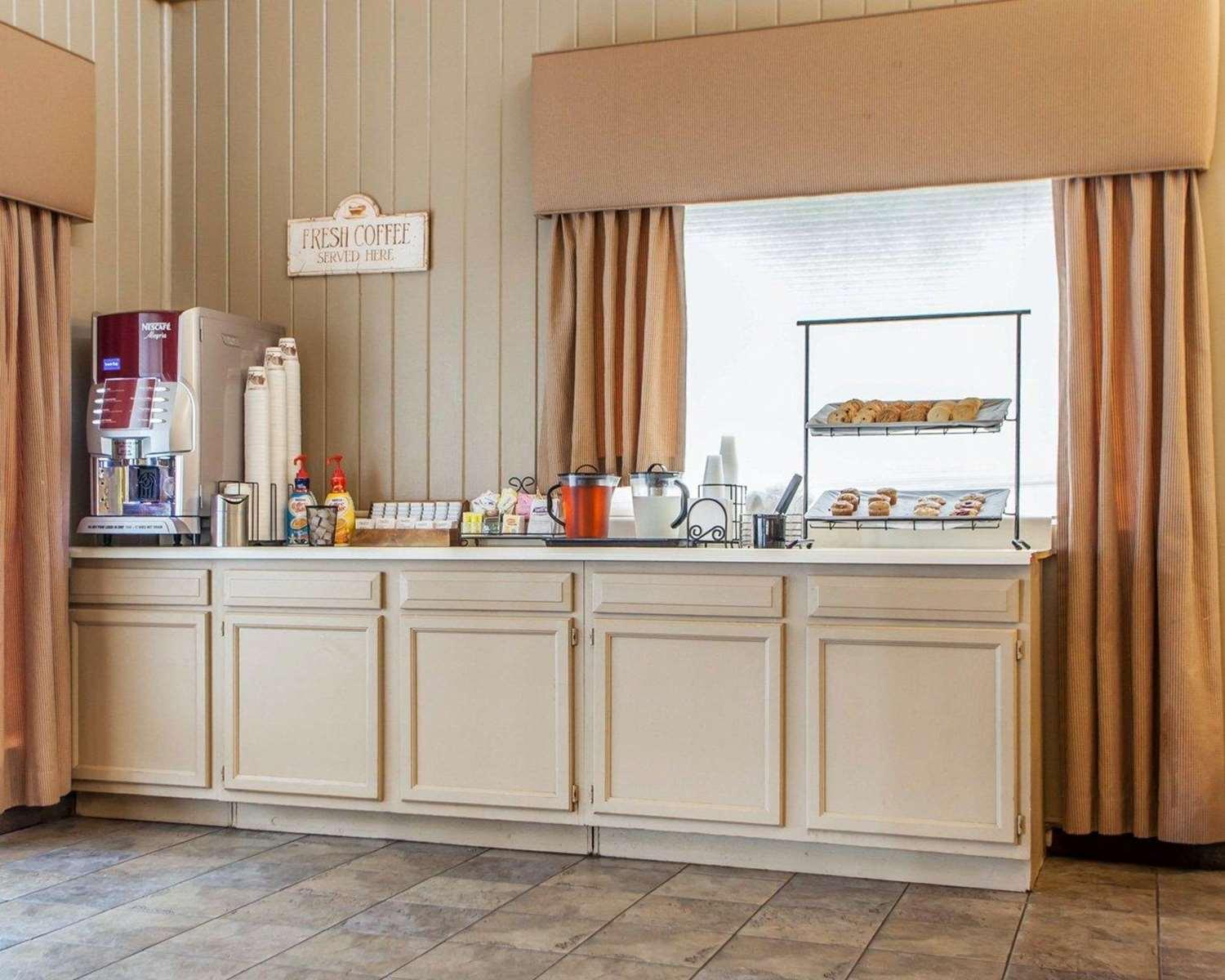 Vista Lobby SureStay Plus Hotel by Best Western McGuire AFB Jackson