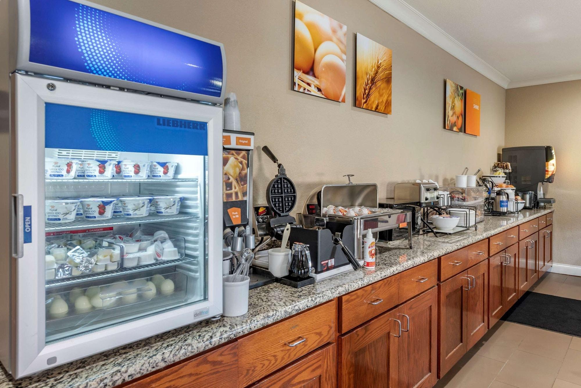 Restaurant Comfort Inn & Suites Muncie