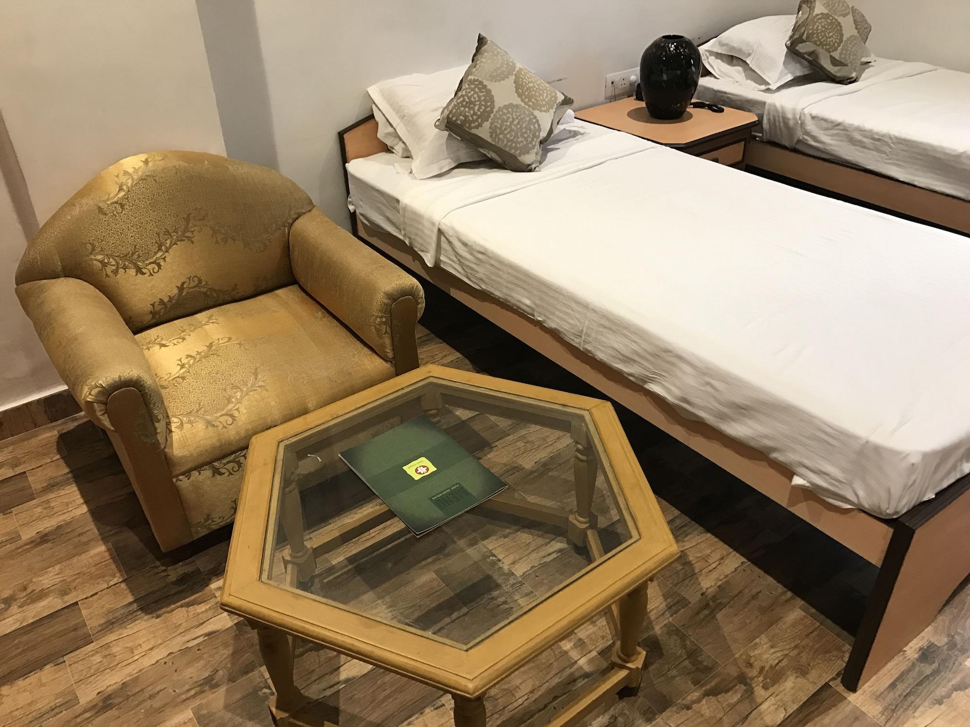 Habitación Hotel Swagath
