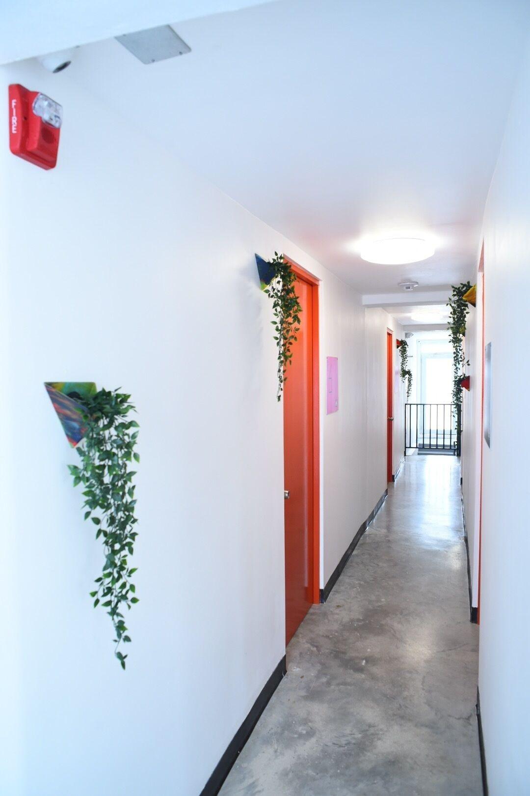 Varios Juliette Hostel for Women Only