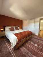 Alquiler Vacacional - Cozy Cottage Downtown :) - 5 mins to Metro, Park La Fountain and Place Des Arts.