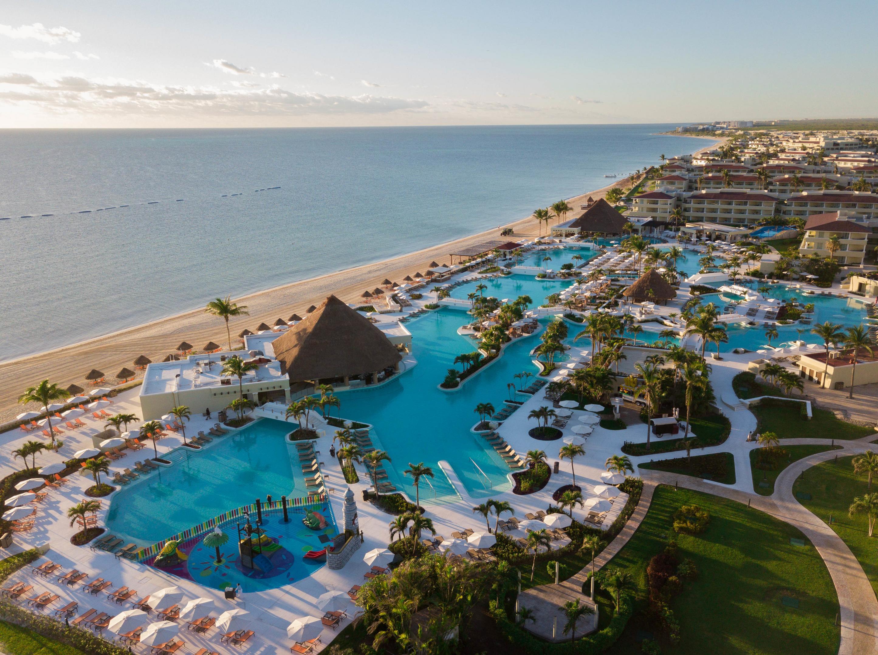 moon palace sunrise cancun