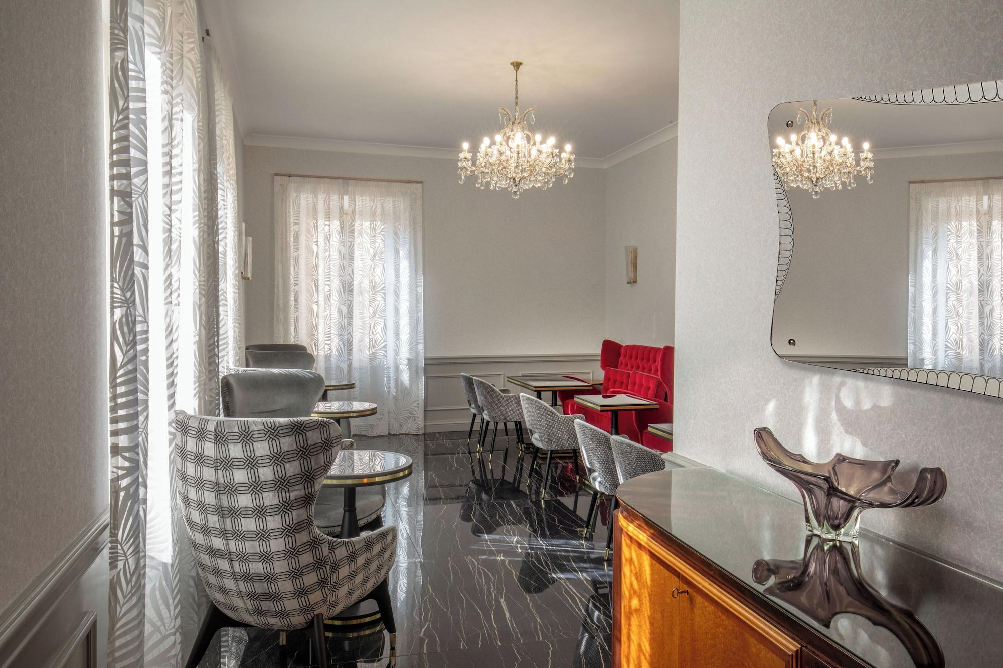 Restaurant The Inn at the Spanish Steps Elegant Collection - Spanish Steps Suites Apartment