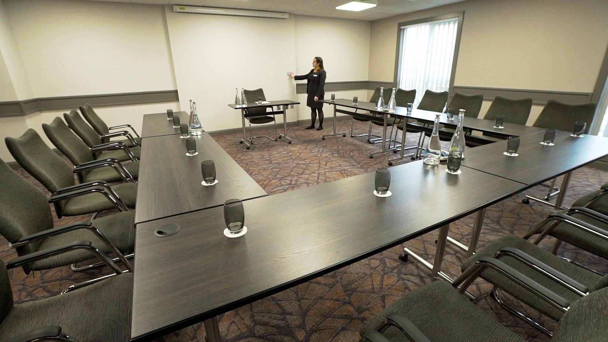 Sala de Reuniones Maldron Hotel Newlands Cross