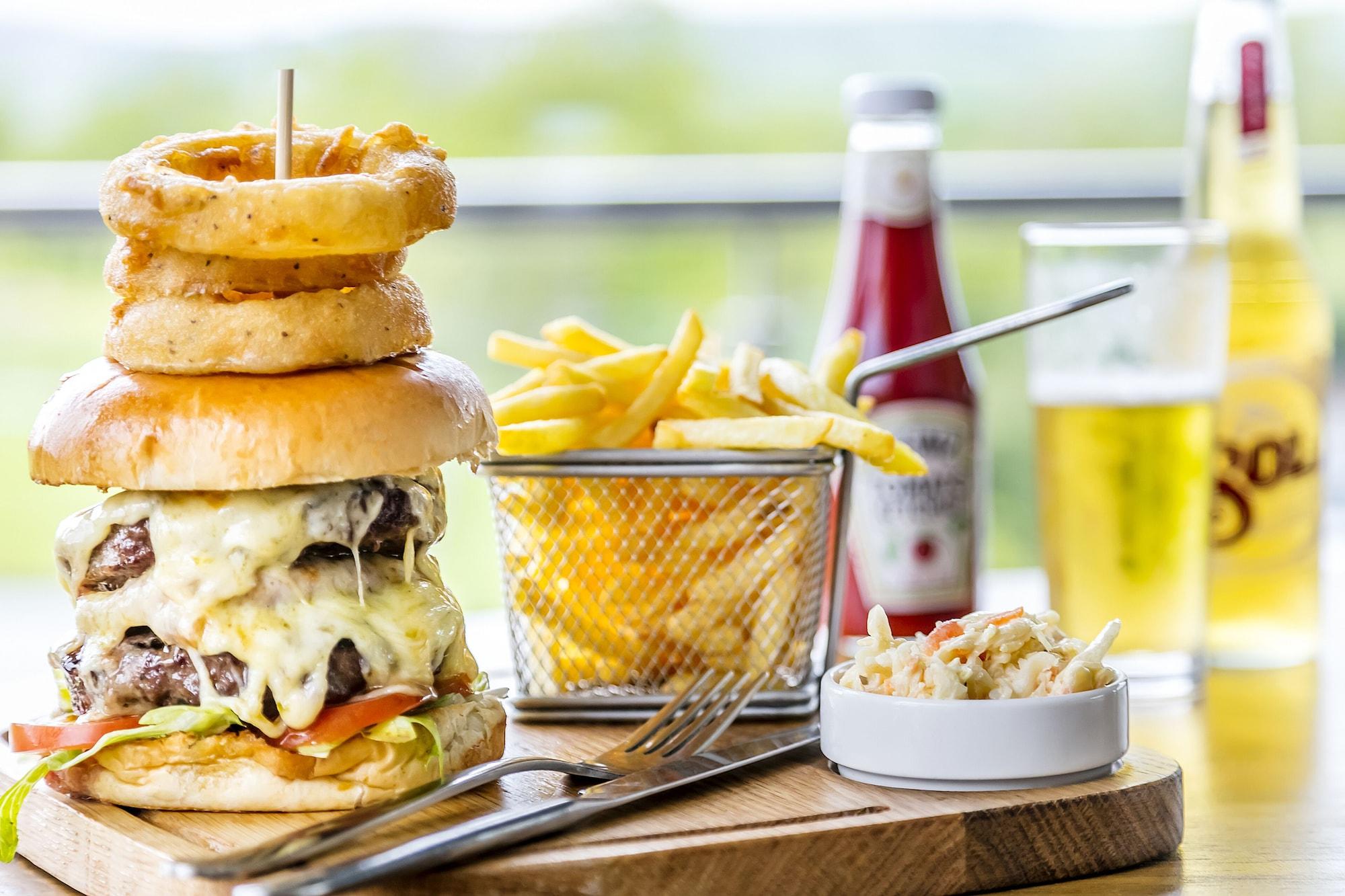 Restaurant The Lodge Rooms @ Carus Green