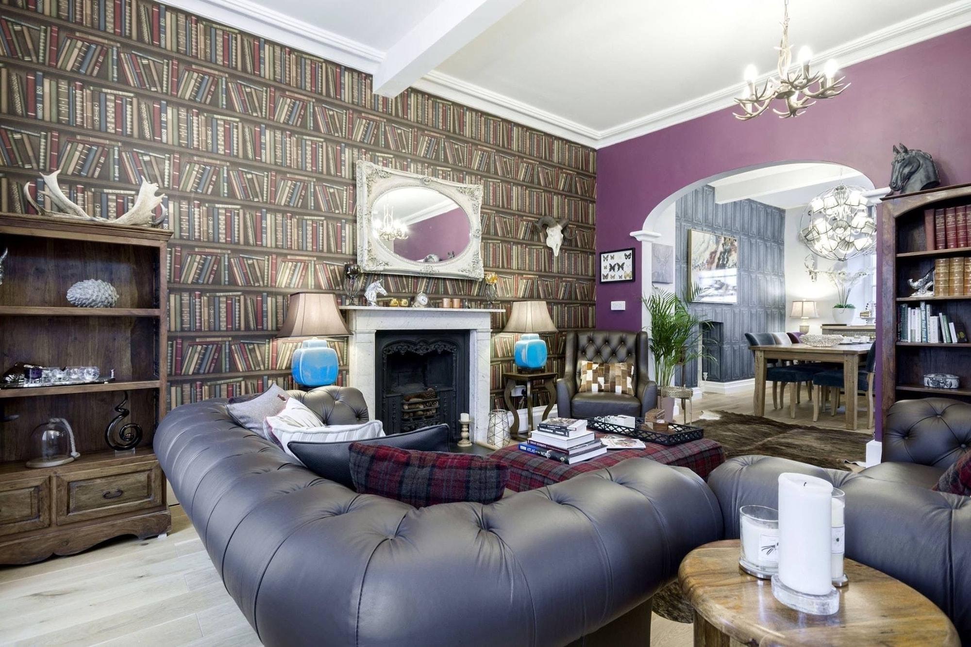 Bar/Salón Town House at Brecon