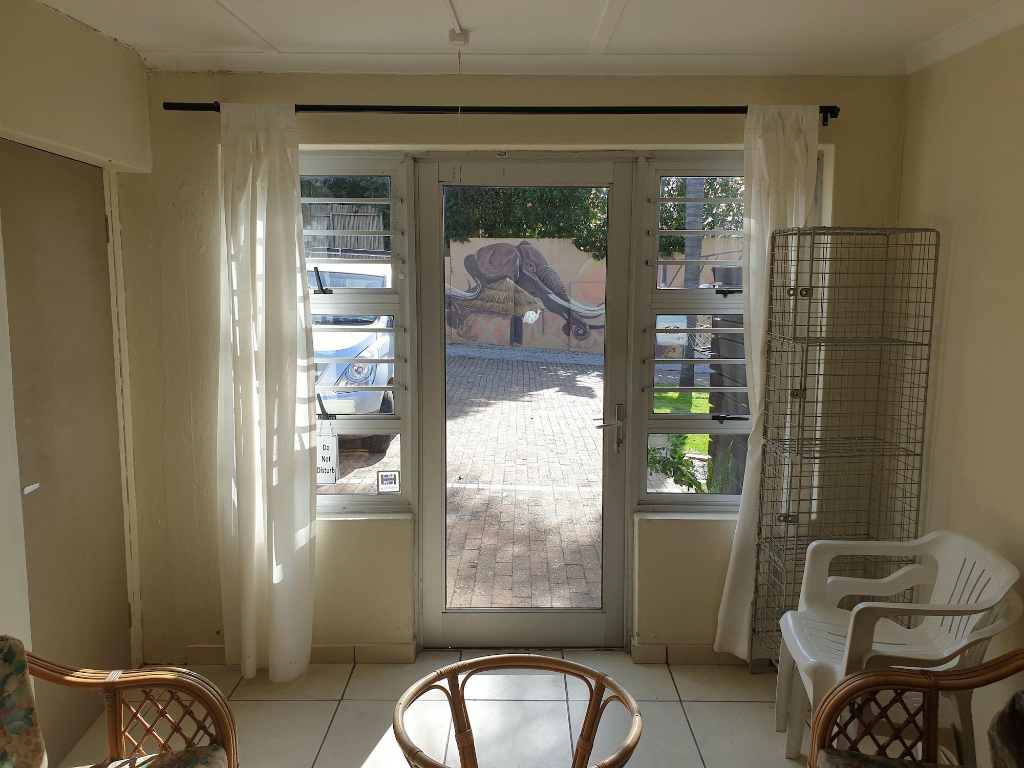 Varios Amakaya Backpackers Travelers Accommodation
