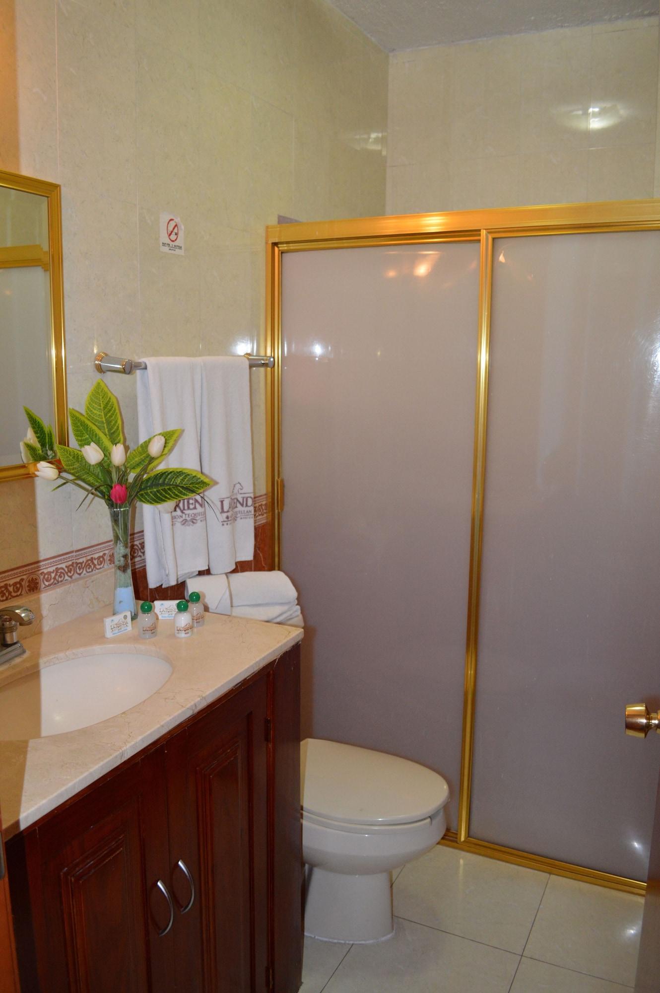 Equipamiento de Habitación Hotel La Rienda Misión Tequillan