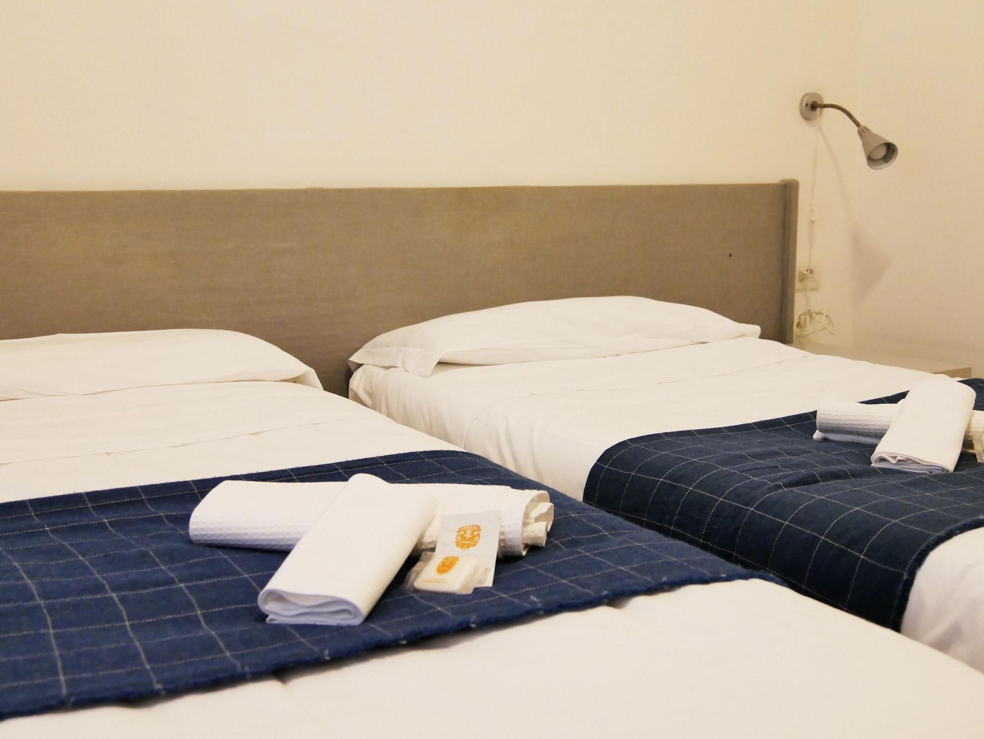 Varios Ostello Ave Gratia Plena - Hostel