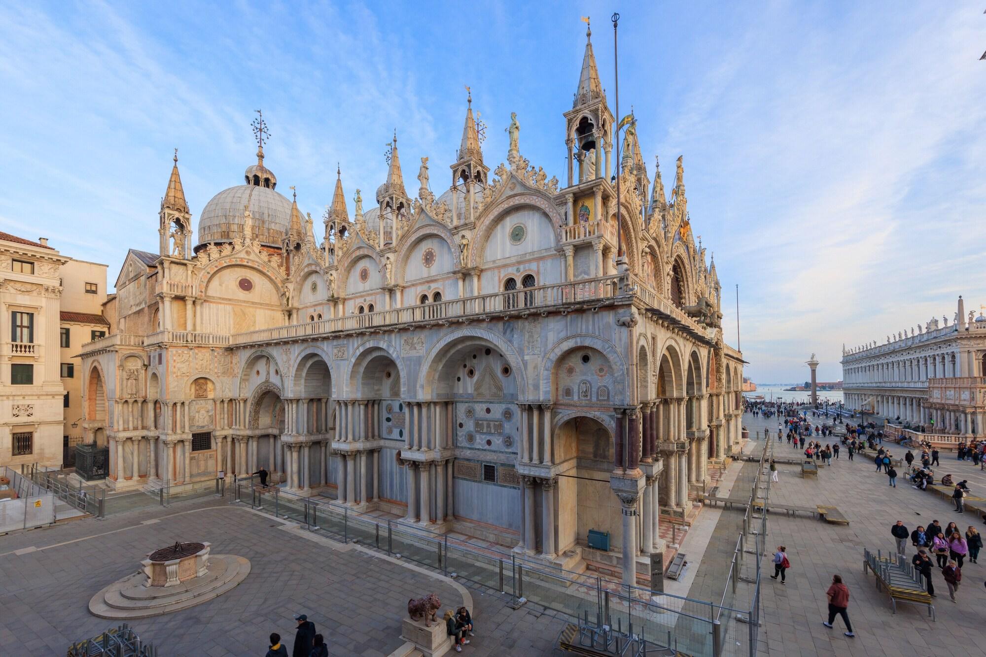 Varios 286 Piazza San Marco