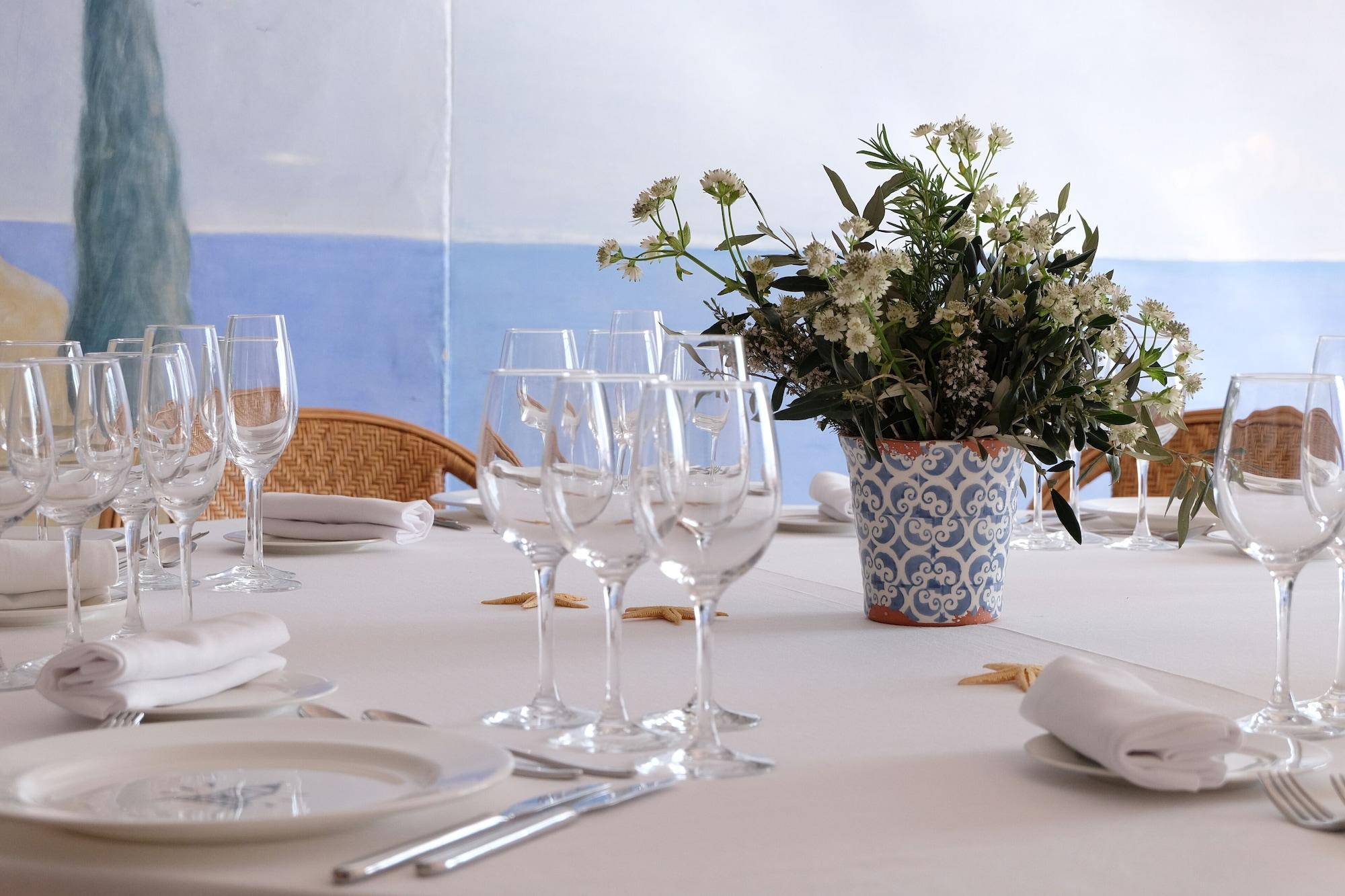 Restaurant El Far Hotel Restaurant