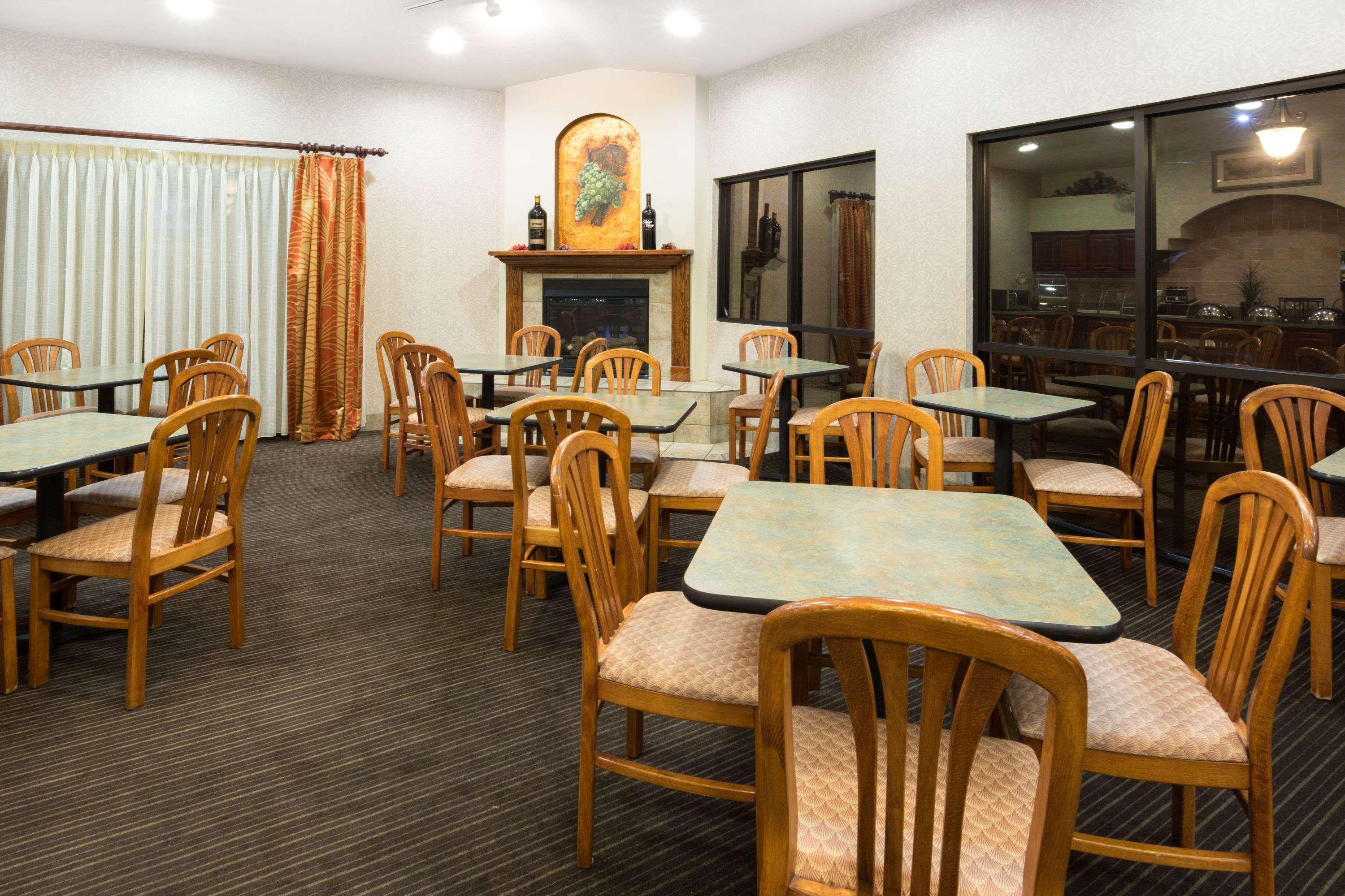 Restaurant Hawthorn Suites by Wyndham Napa Valley
