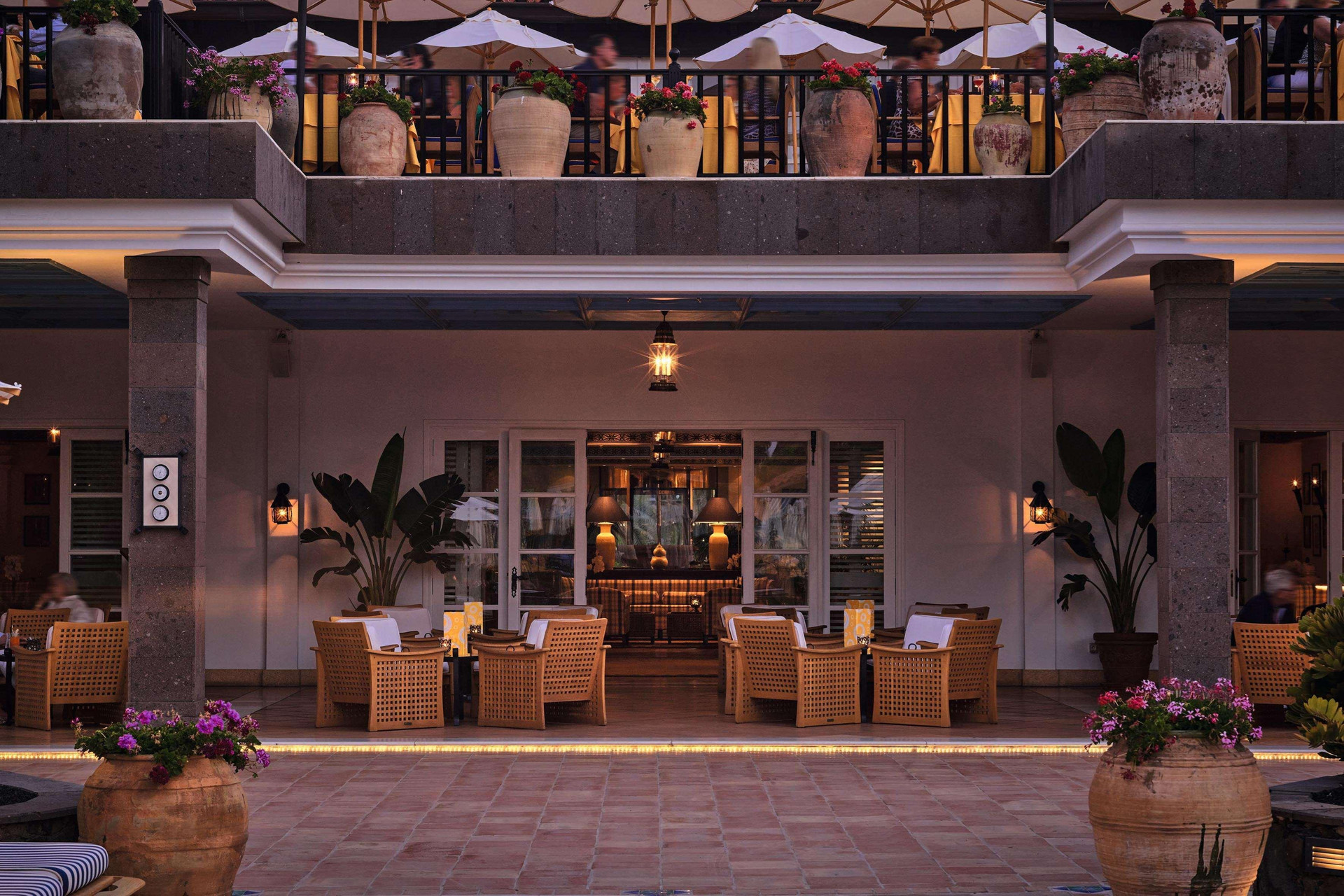 Vista Lobby Seaside Grand Hotel Residencia