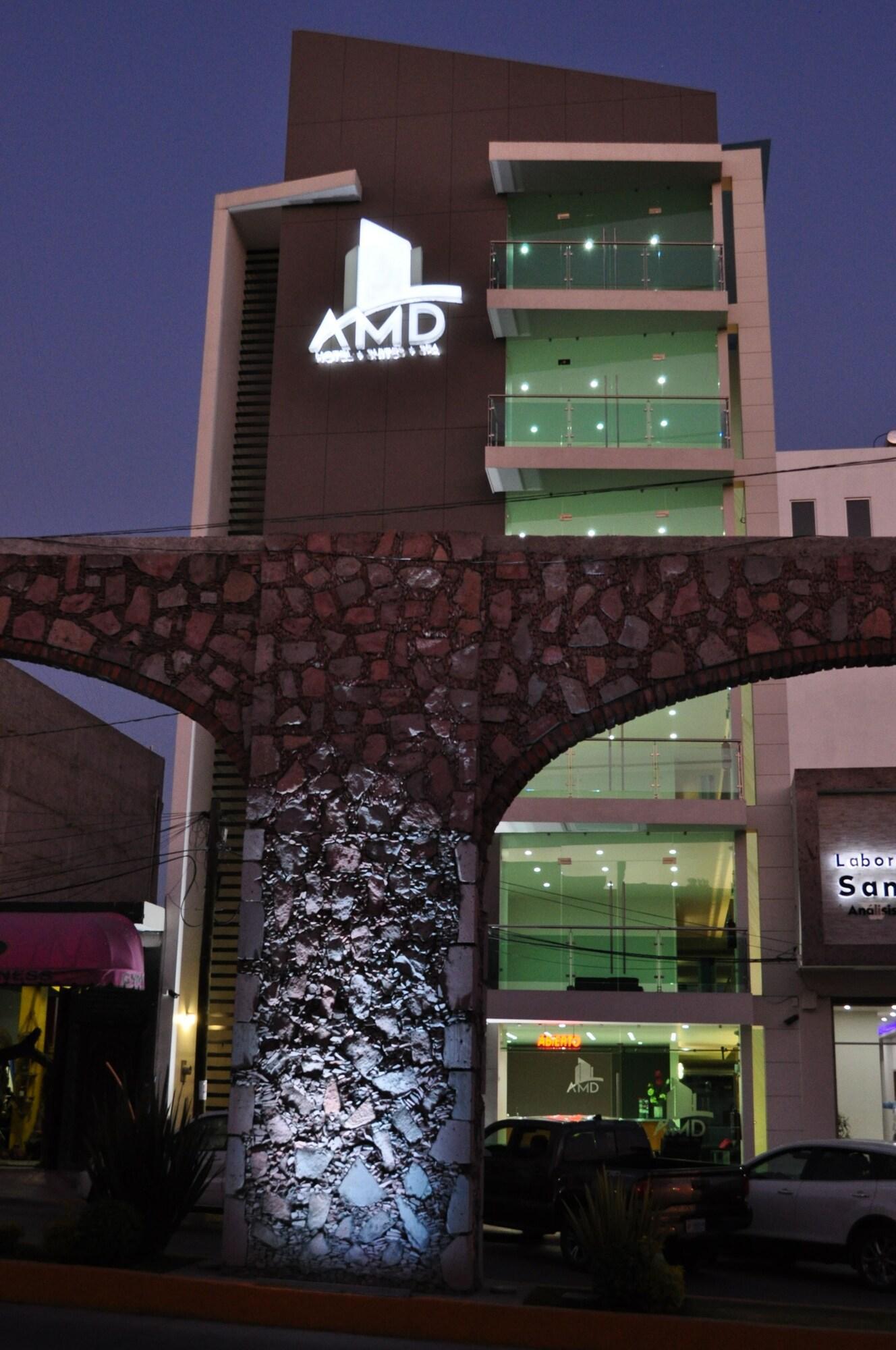 Vista Exterior Amd Hotel