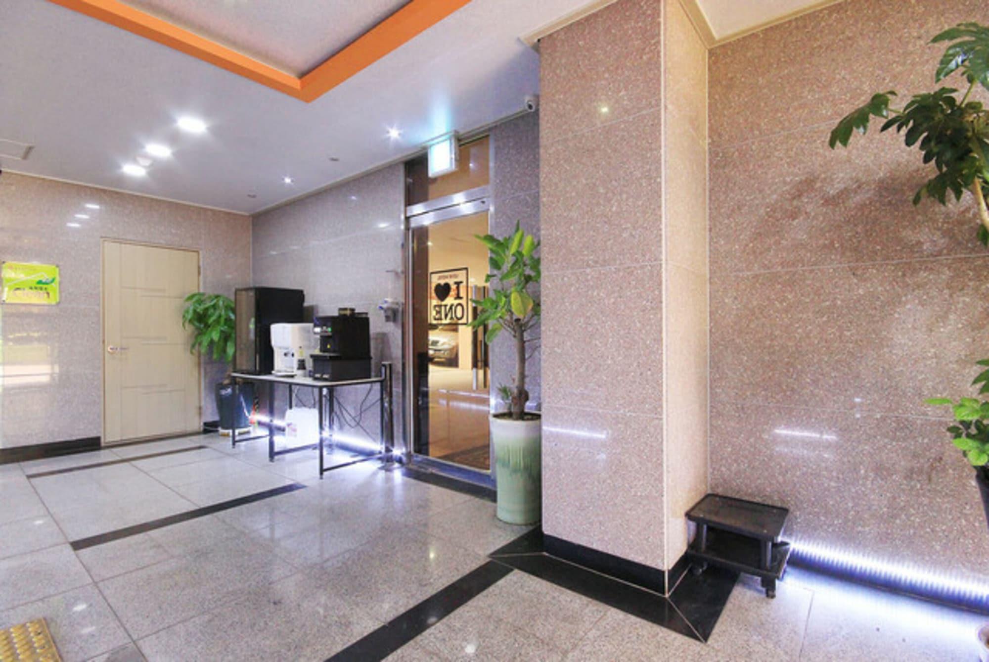 Vista Lobby One Motel