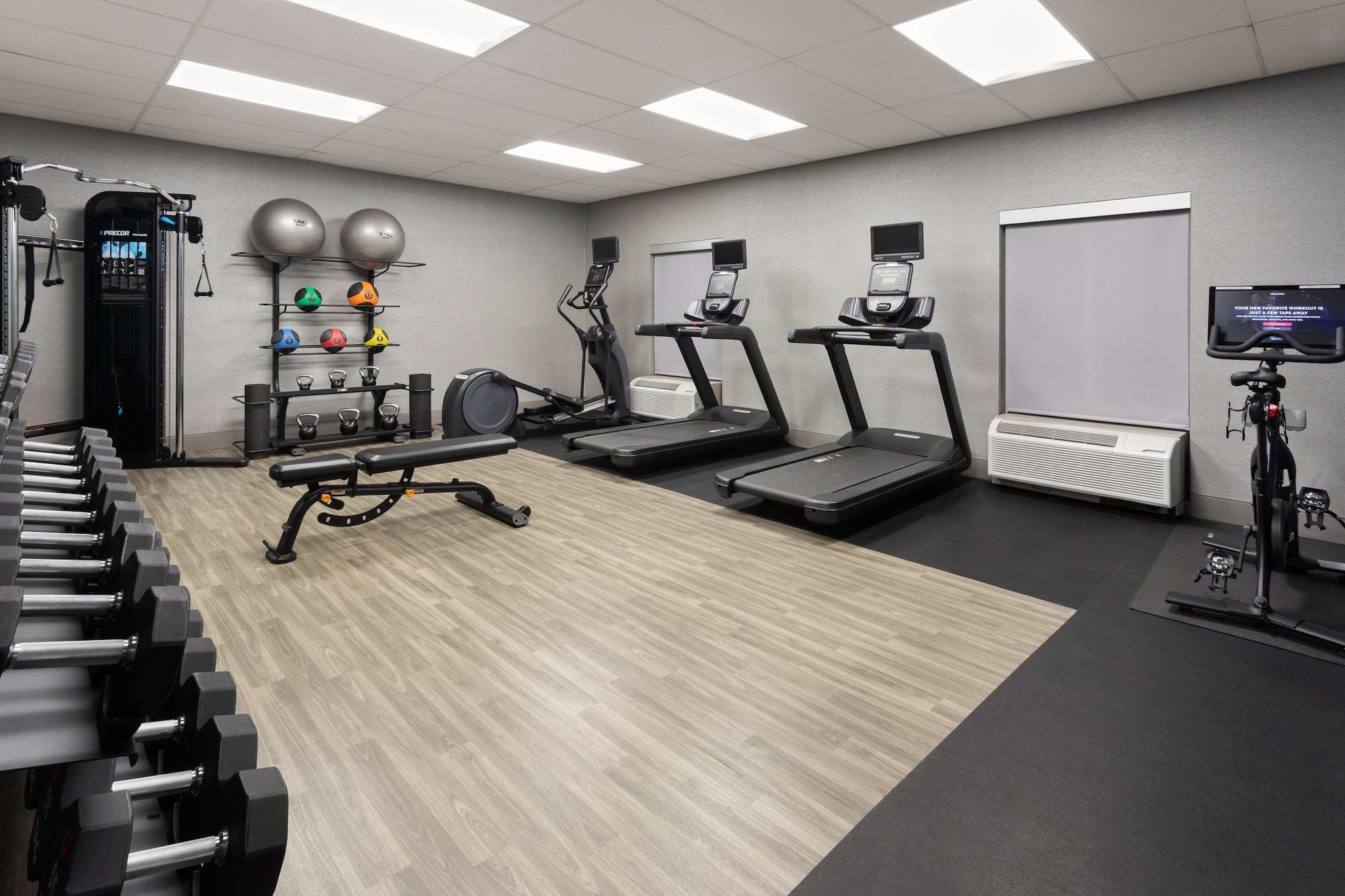 Gimnasio Hampton Inn & Suites Scottsburg