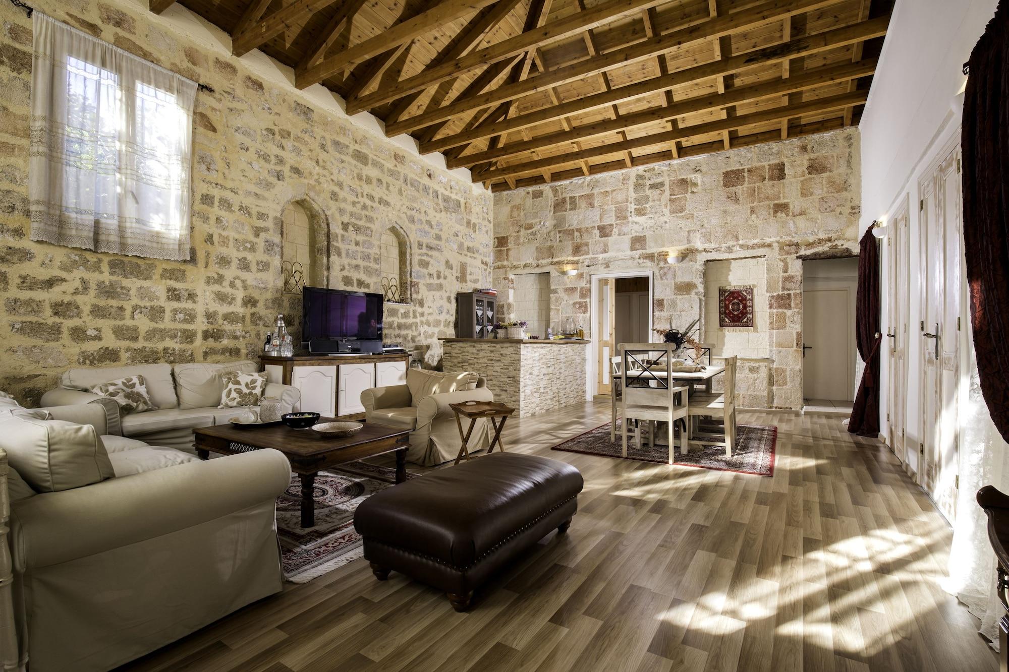 Varios Evdokia Boutique Hotel