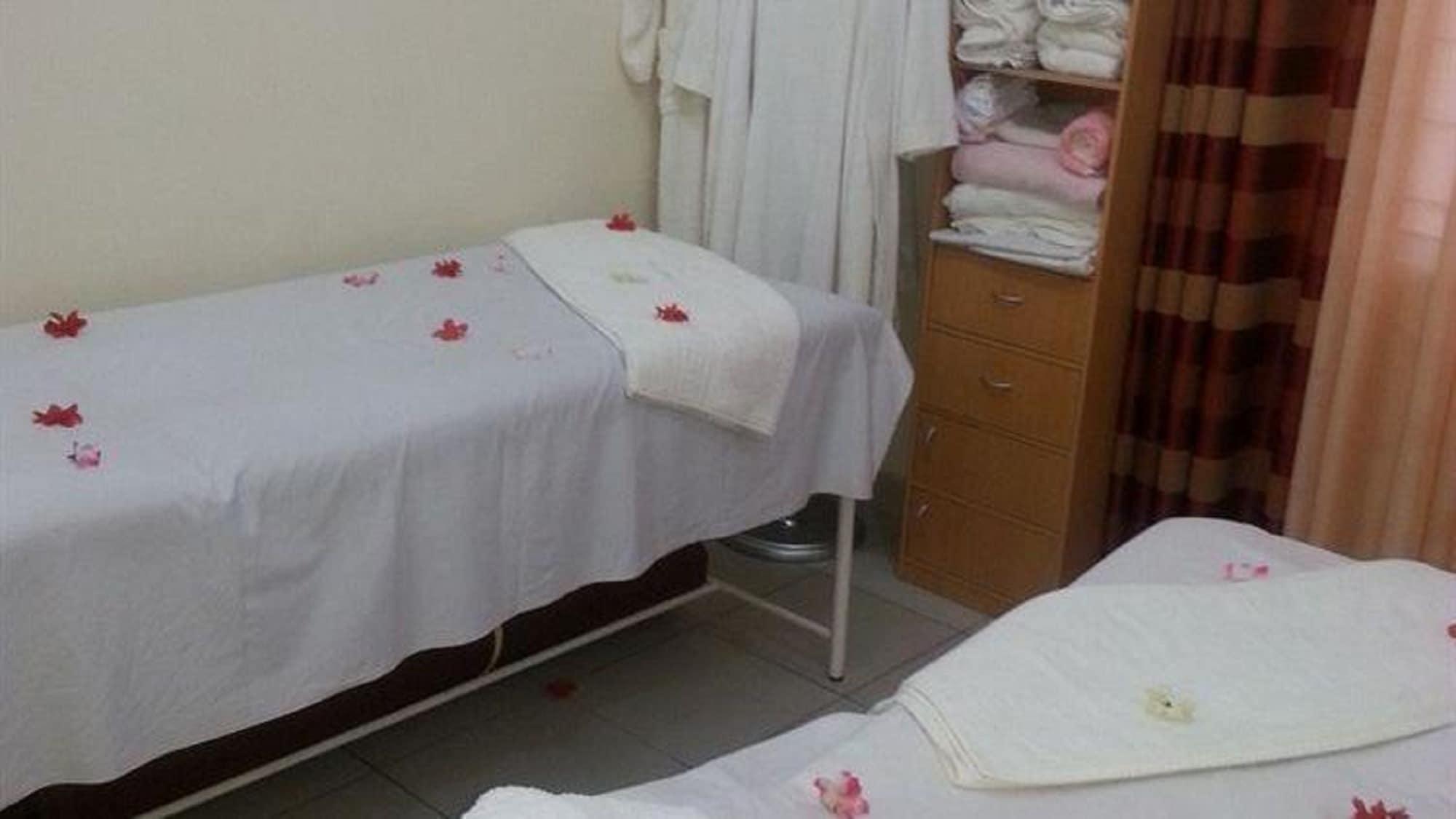 Spa Five to Five Hotel