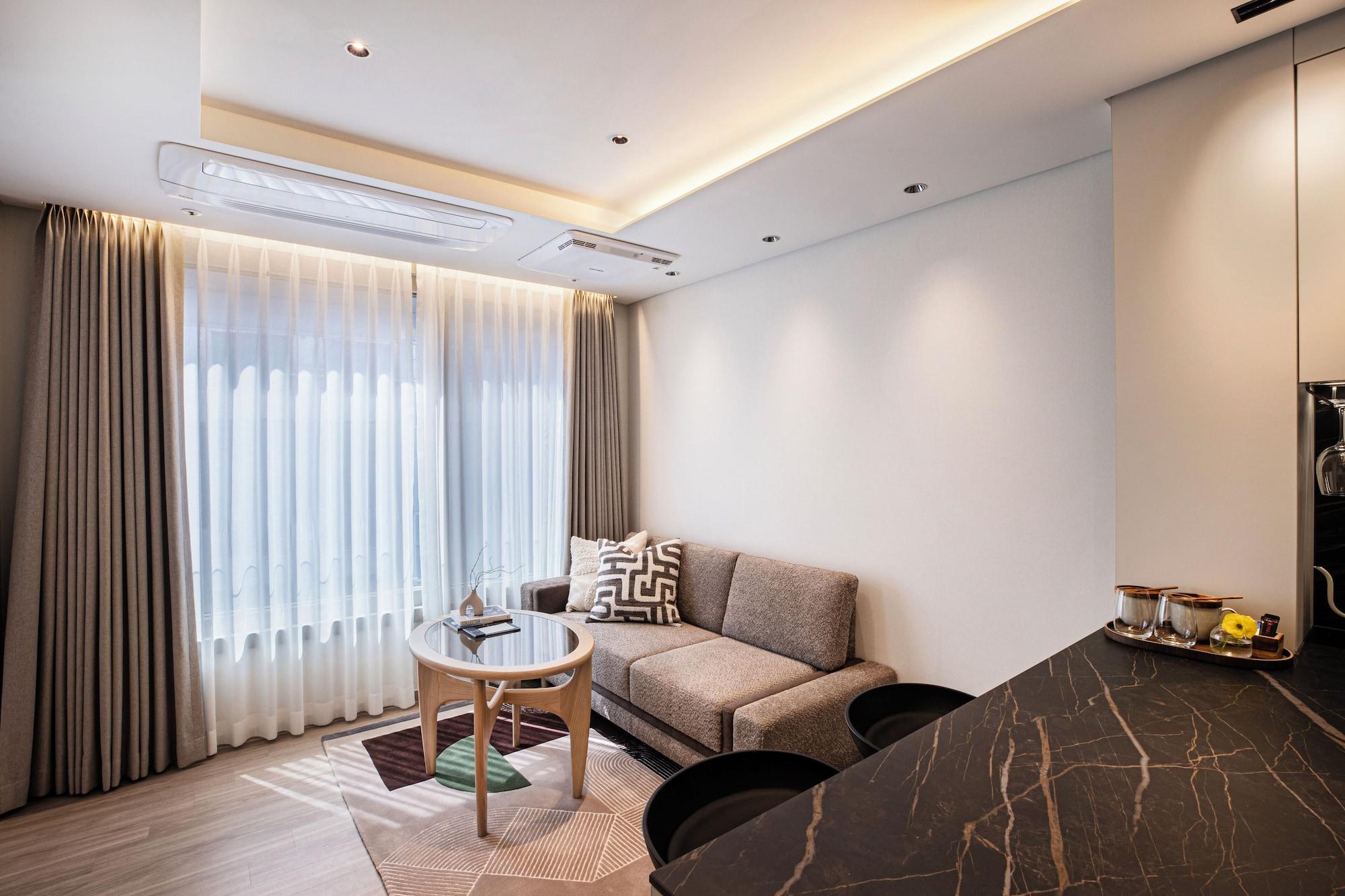 Comodidades del Alojamiento AC PALACE HOTEL AND RESIDENCE SEOUL GANGNAM