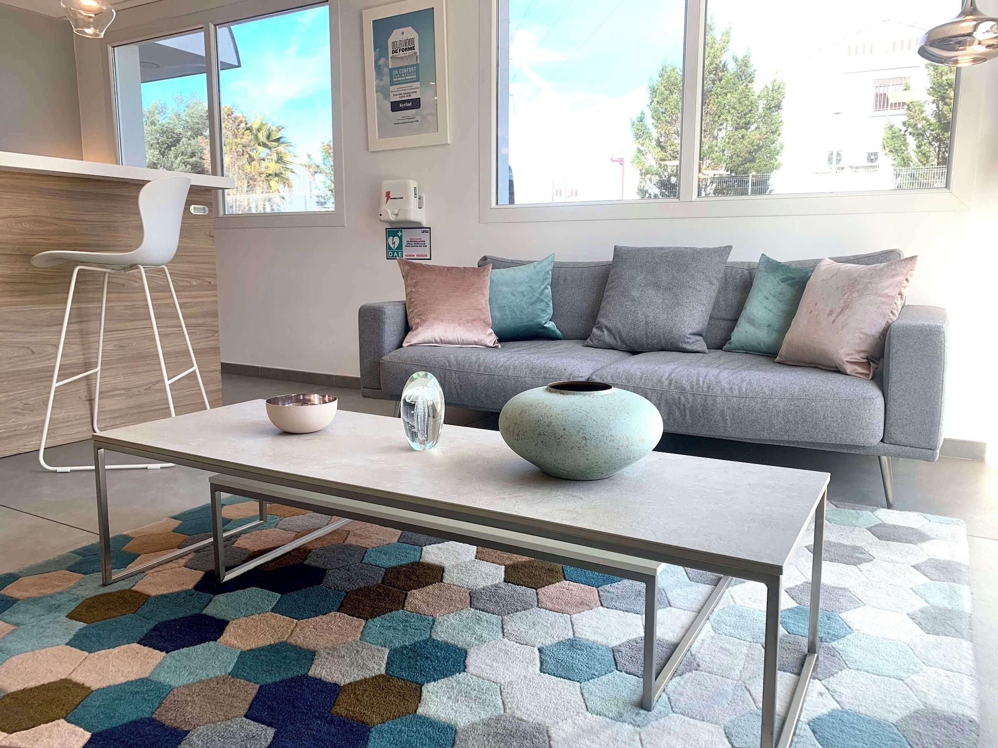 Bar/Salón Kyriad Montpellier Saint Jean De Vedas