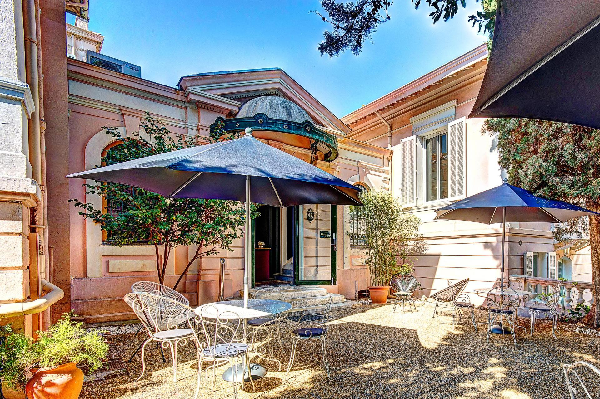 Varios Villa Claudia Hotel Cannes Centre - Parking