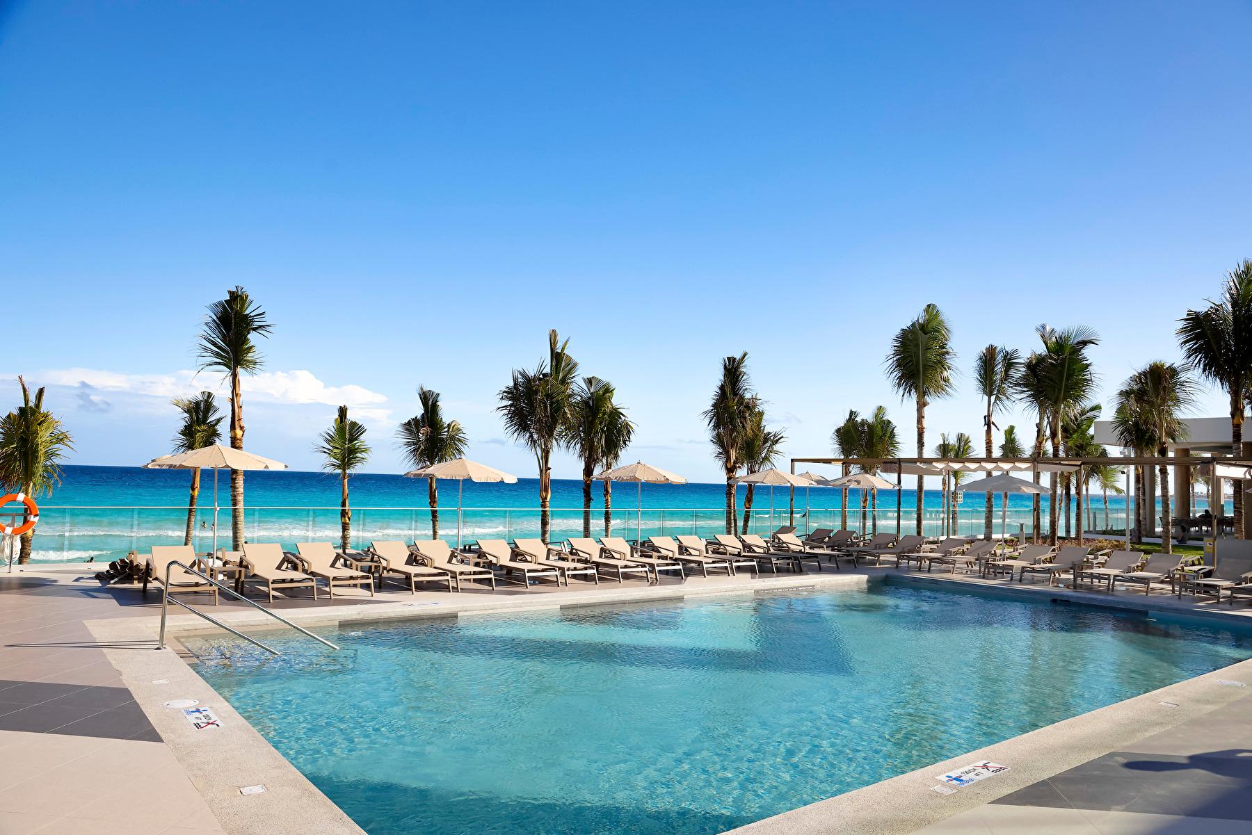 Vista Piscina Riu Ventura - All Inclusive