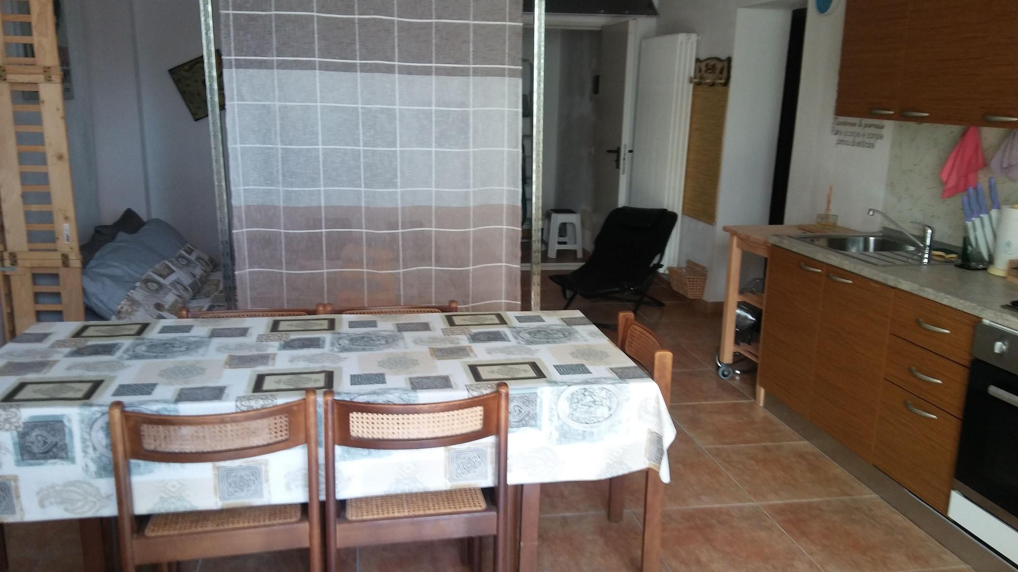 Equipamiento de Habitación Villa circuito Simoncelli