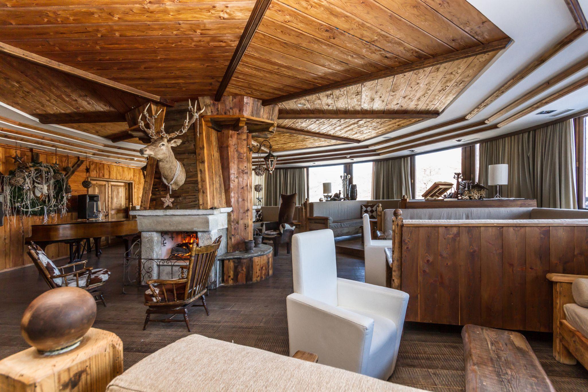 Vista Lobby Hotel Principi di Piemonte Sestriere