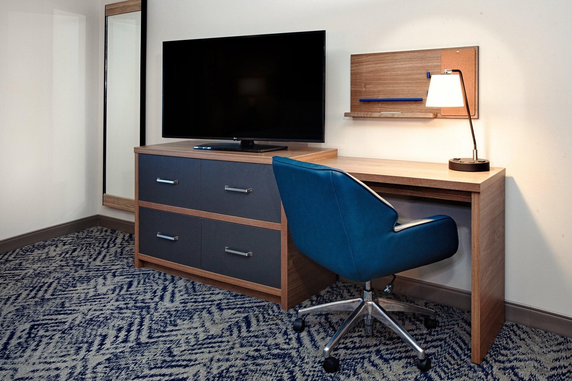 Set de Habitación Candlewood Suites Detroit Sterling Heights by IHG