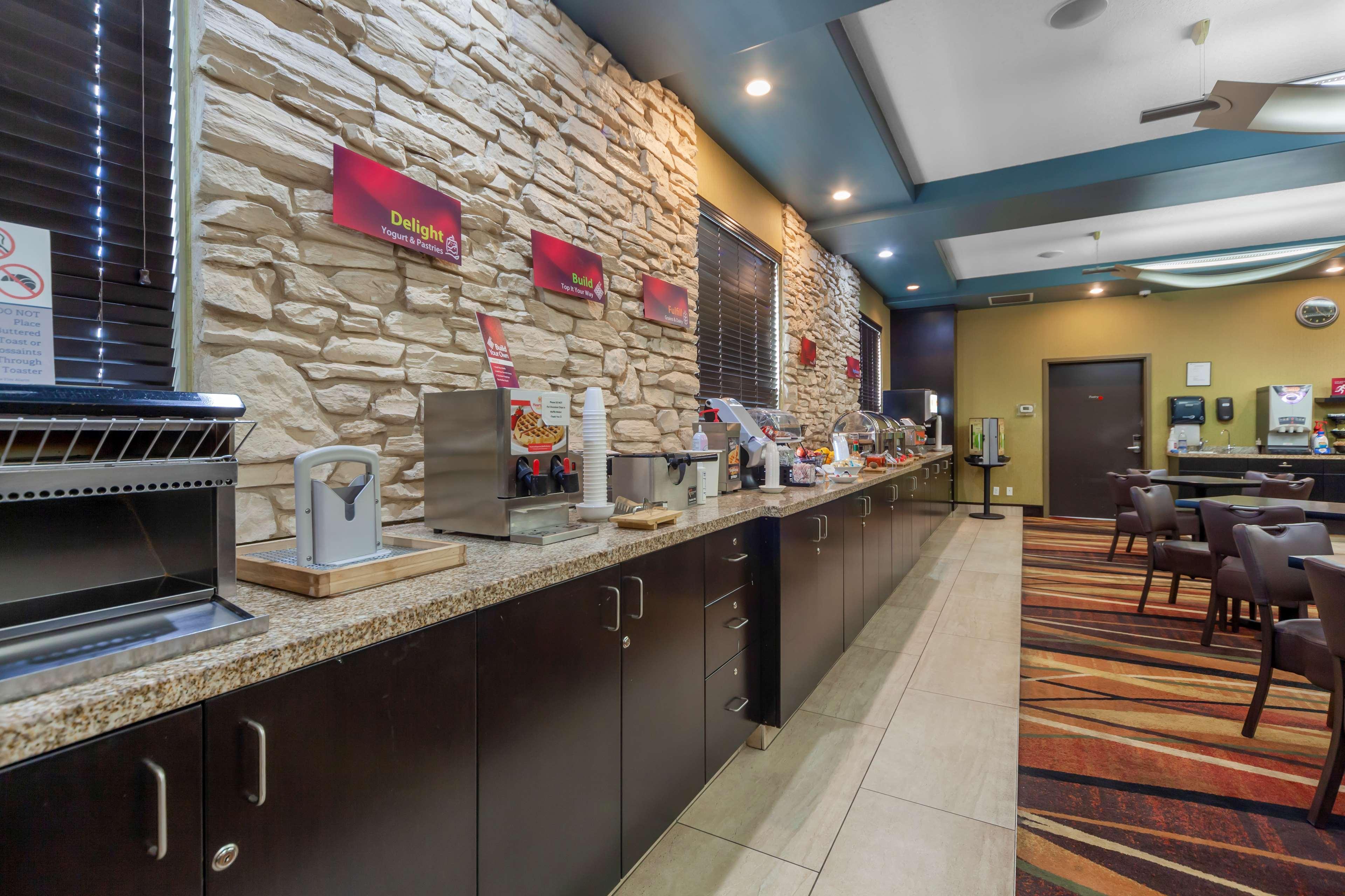 Restaurant Best Western Plus Sherwood Park
