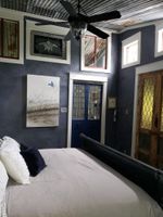 Alquiler Vacacional - Beautiful private 2-bedroom cottage w/private yard and outdoor garden bath