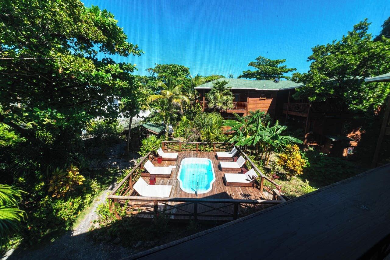 Vista Piscina Cocolobo Resort