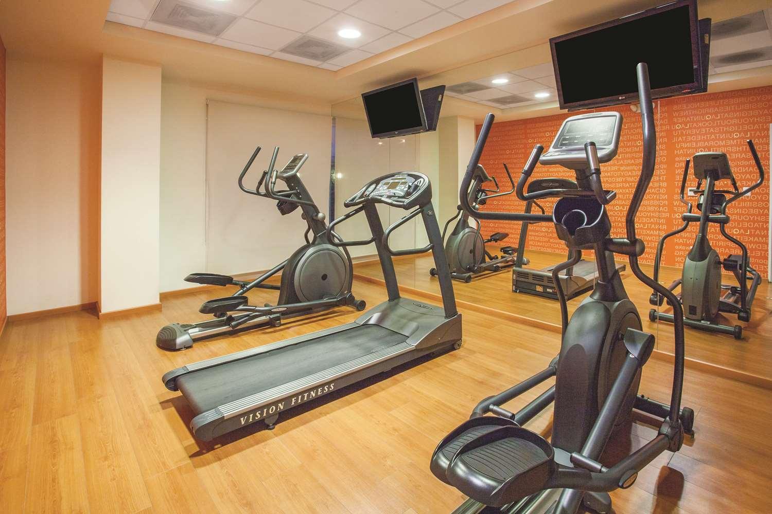 Gimnasio La Quinta by Wyndham San Luis Potosi