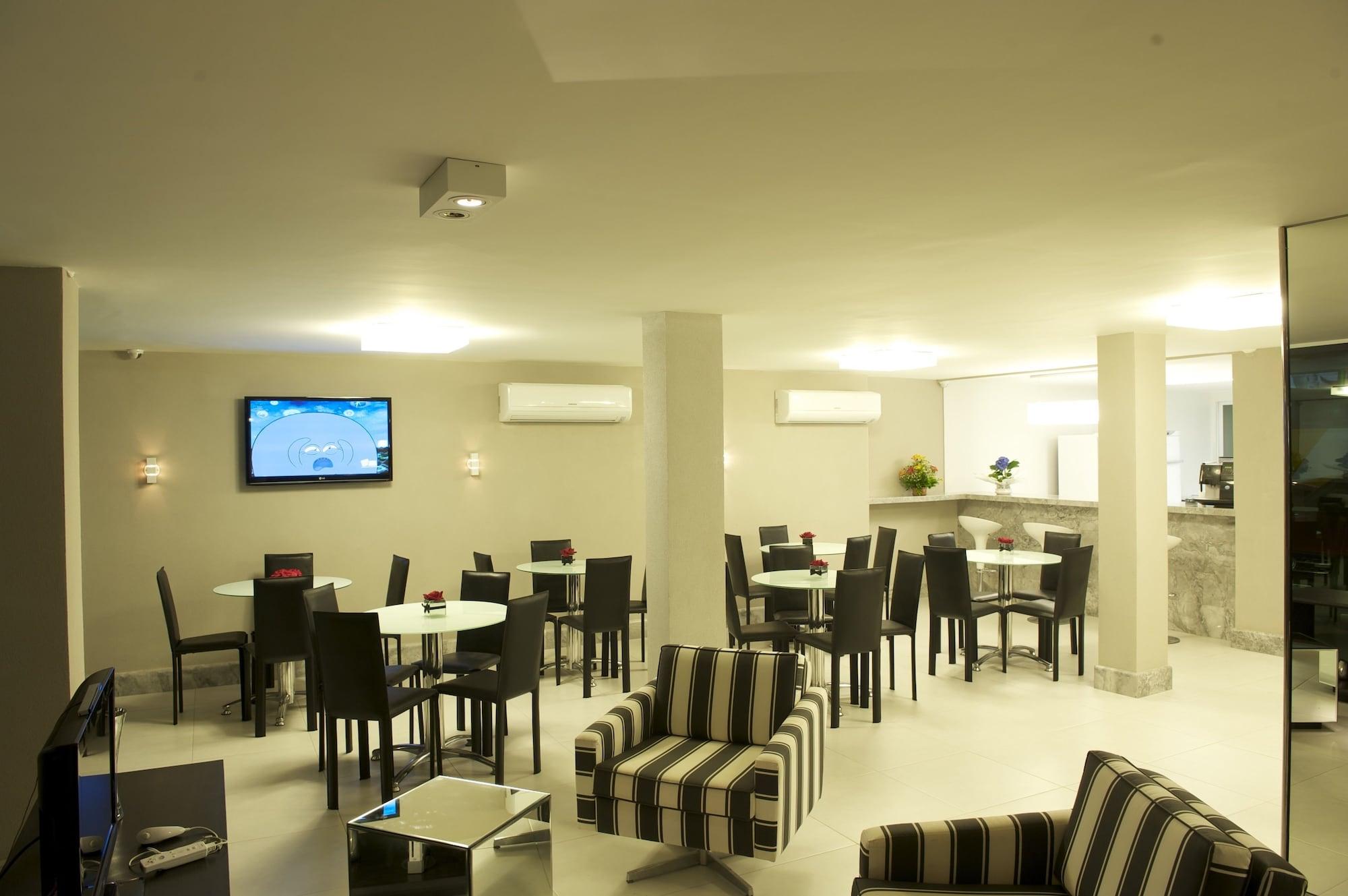 Vista Lobby Absolutte Hotel
