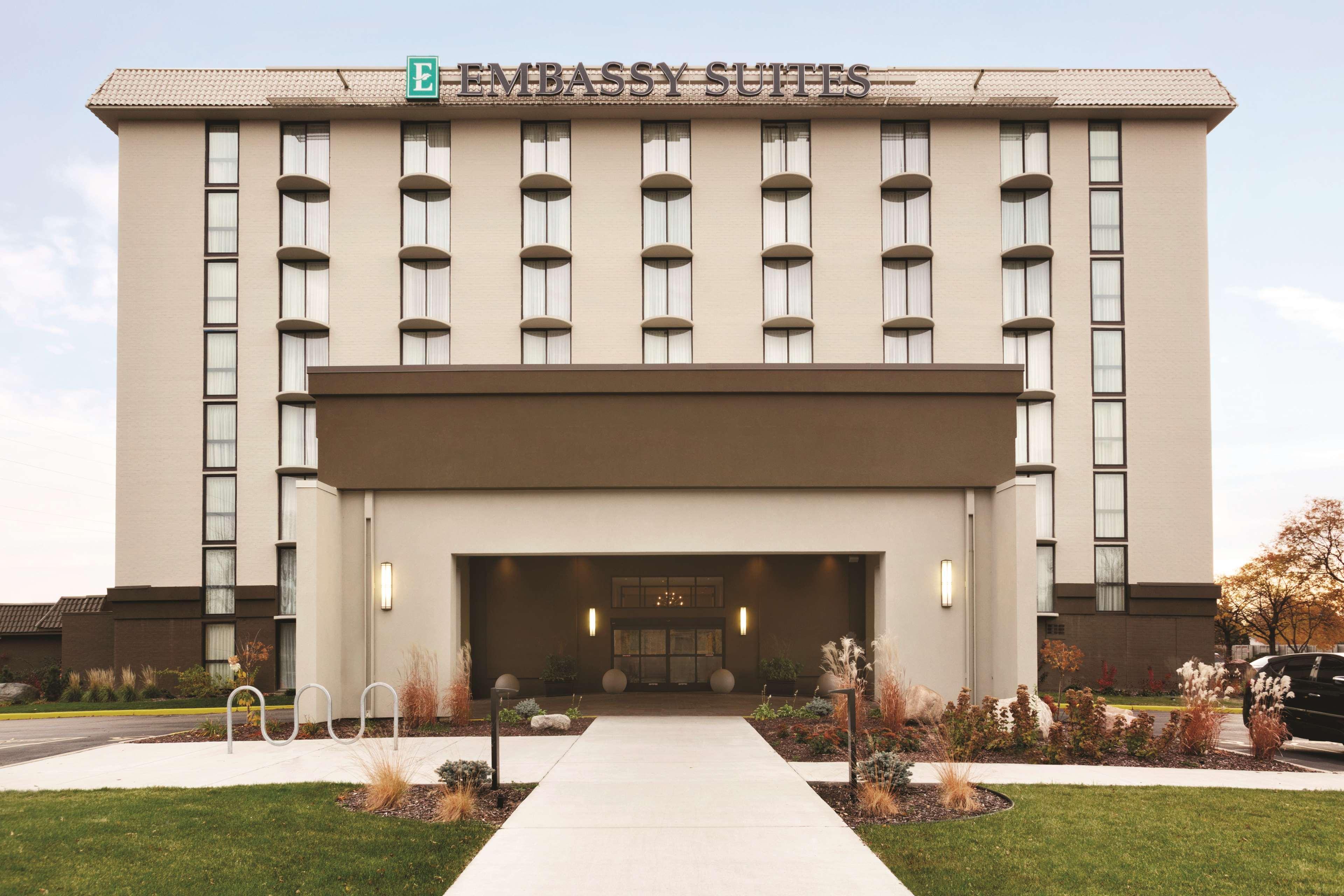 Vista Exterior Embassy Suites by Hilton Bloomington/Minneapolis