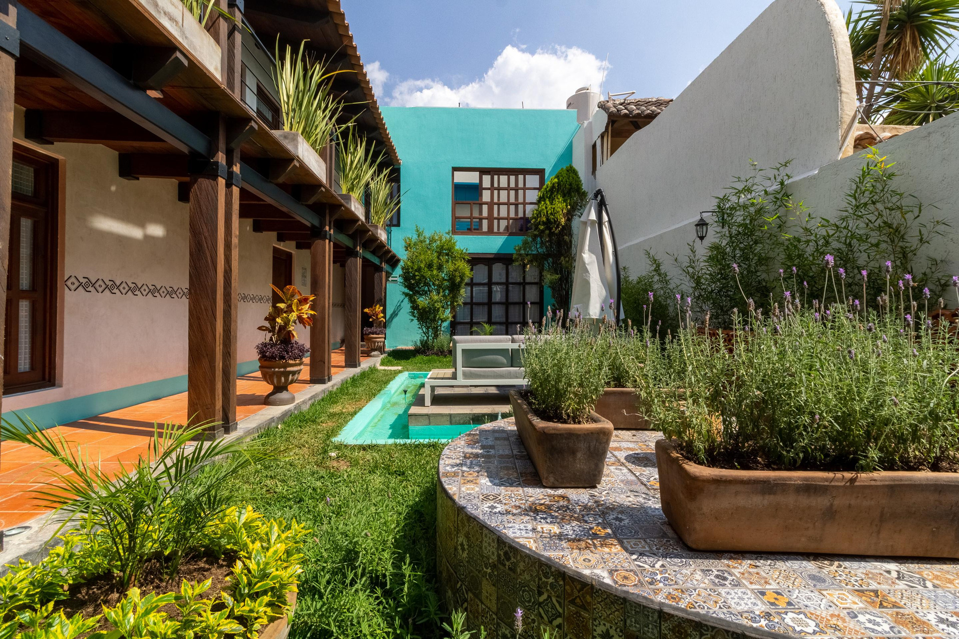 Vista Exterior Yox Hotel Boutique