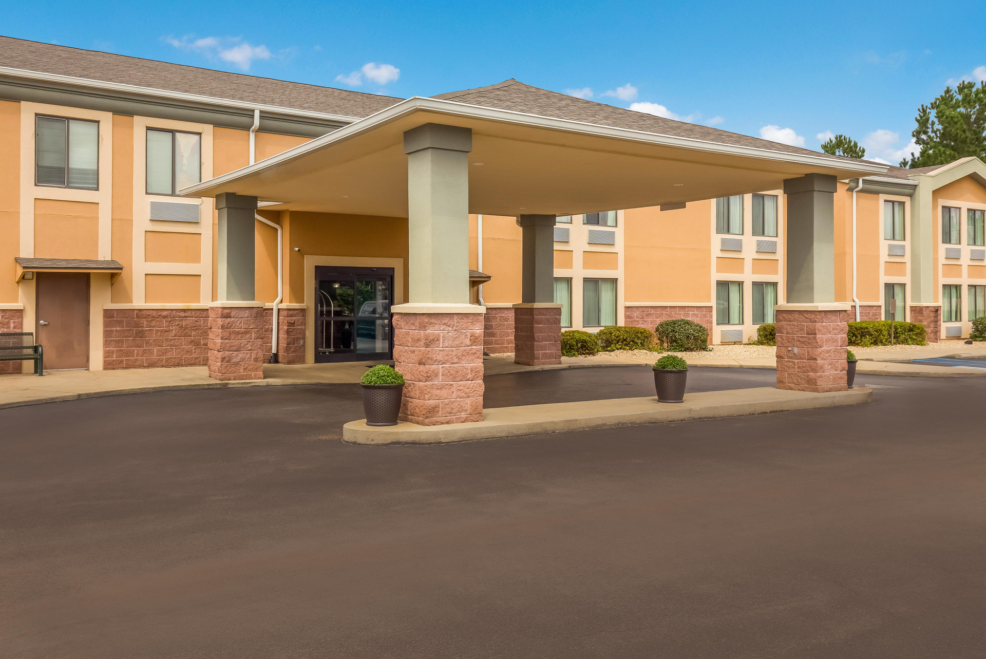 Vista Exterior Quality Inn Thomasville-Northpark
