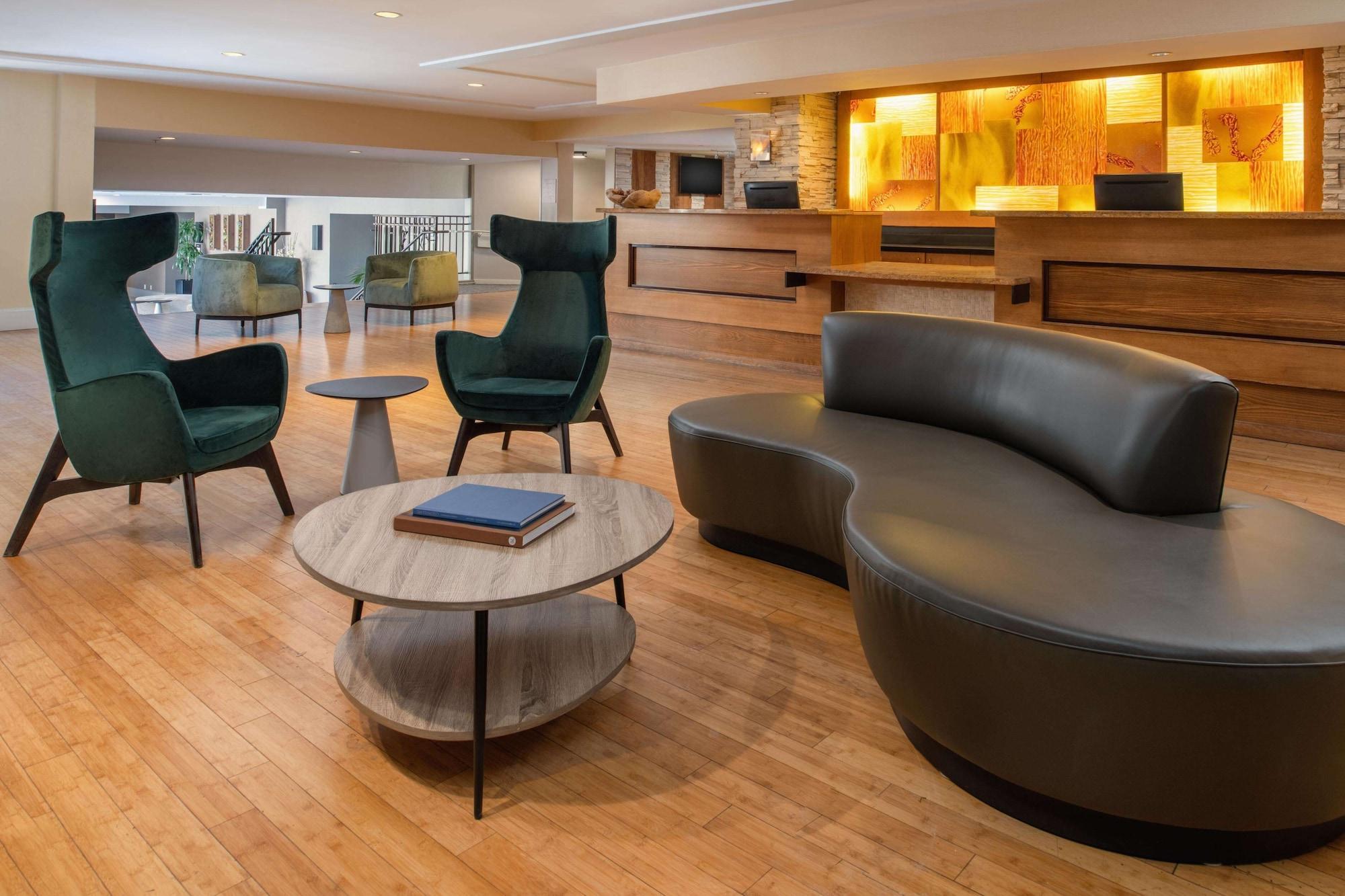 Vista Lobby Toll House Hotel Los Gatos