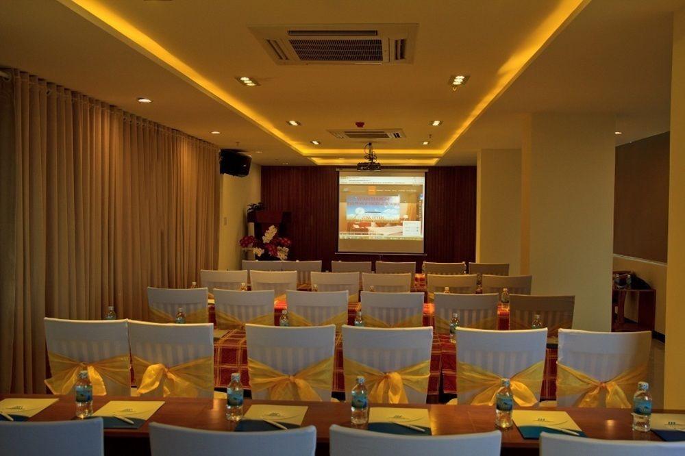 Sala de Reuniones Nha Trang Wonderland Hotel