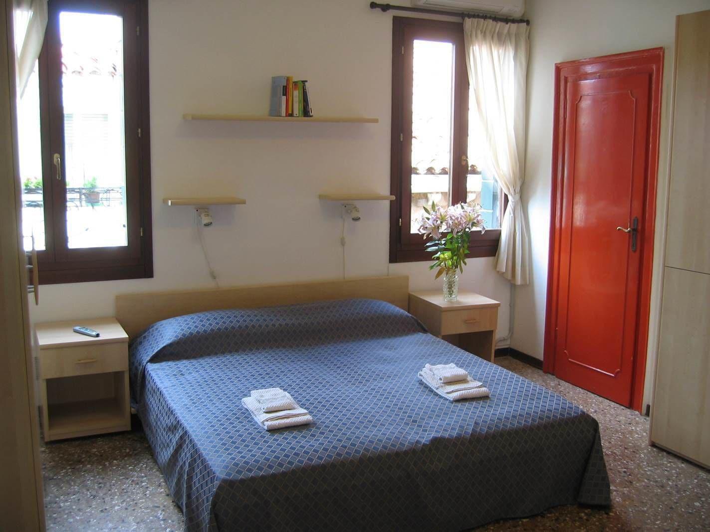 Habitación Santo Stefano - Bed & Breakfast