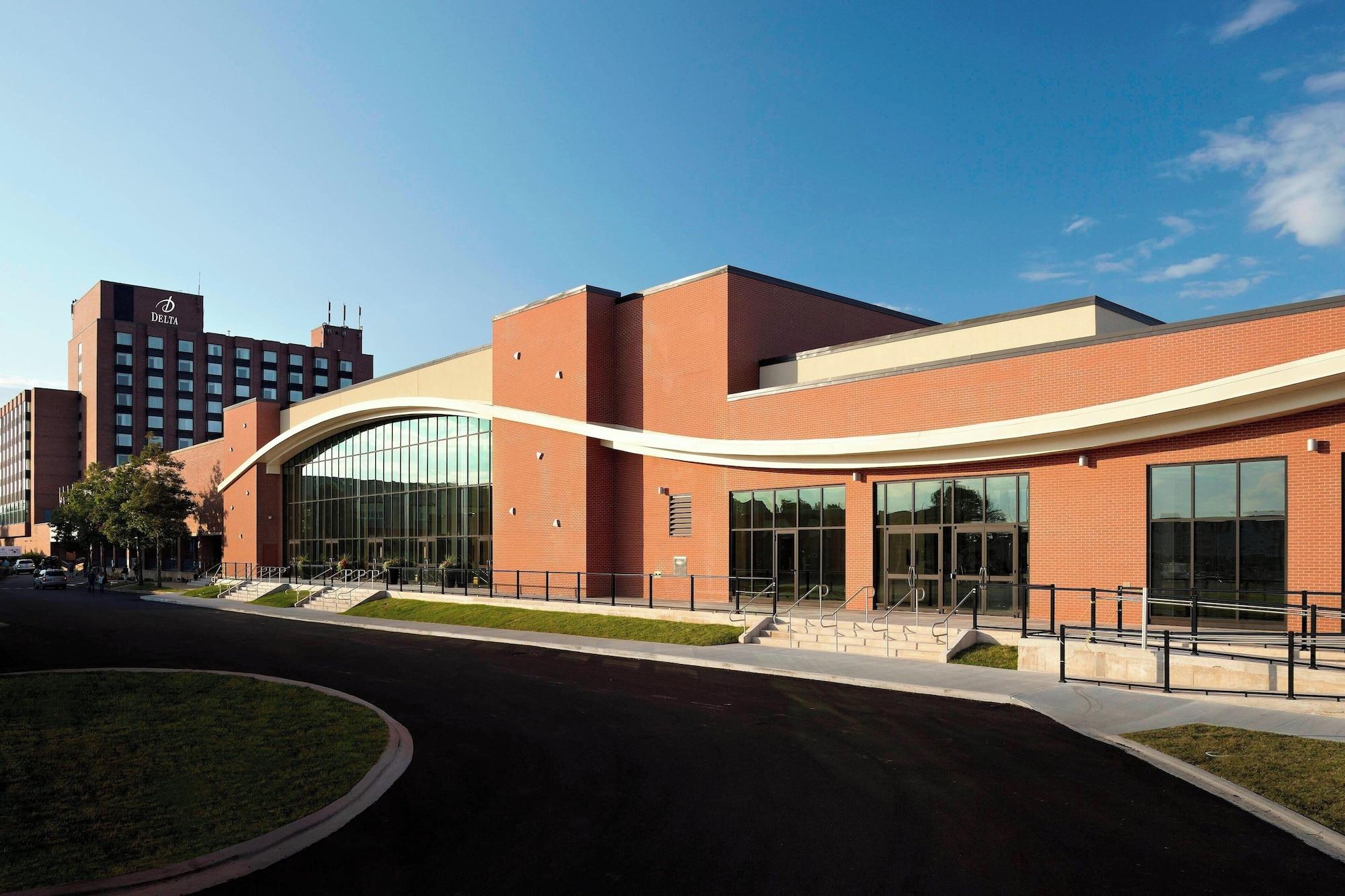 Vista Exterior Delta Hotels Prince Edward by Marriott