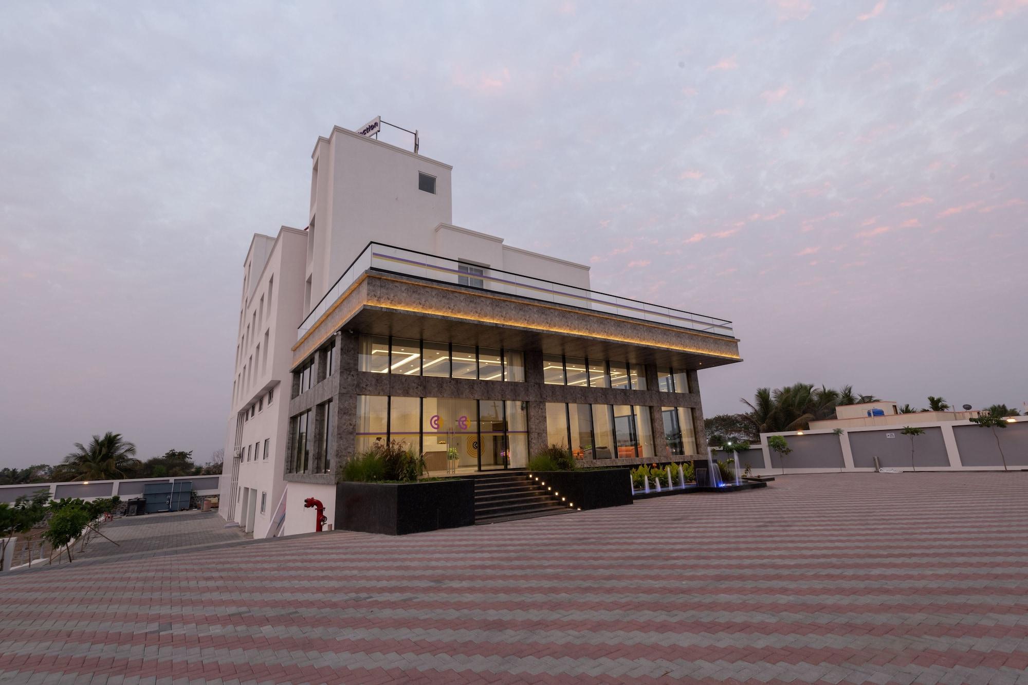 Vista Exterior Click Collection Shikrapur, Ranjangaon