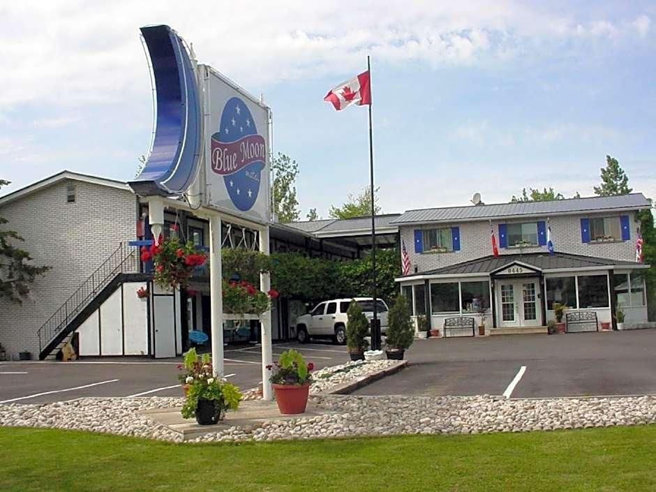 Vista Exterior Blue Moon Motel